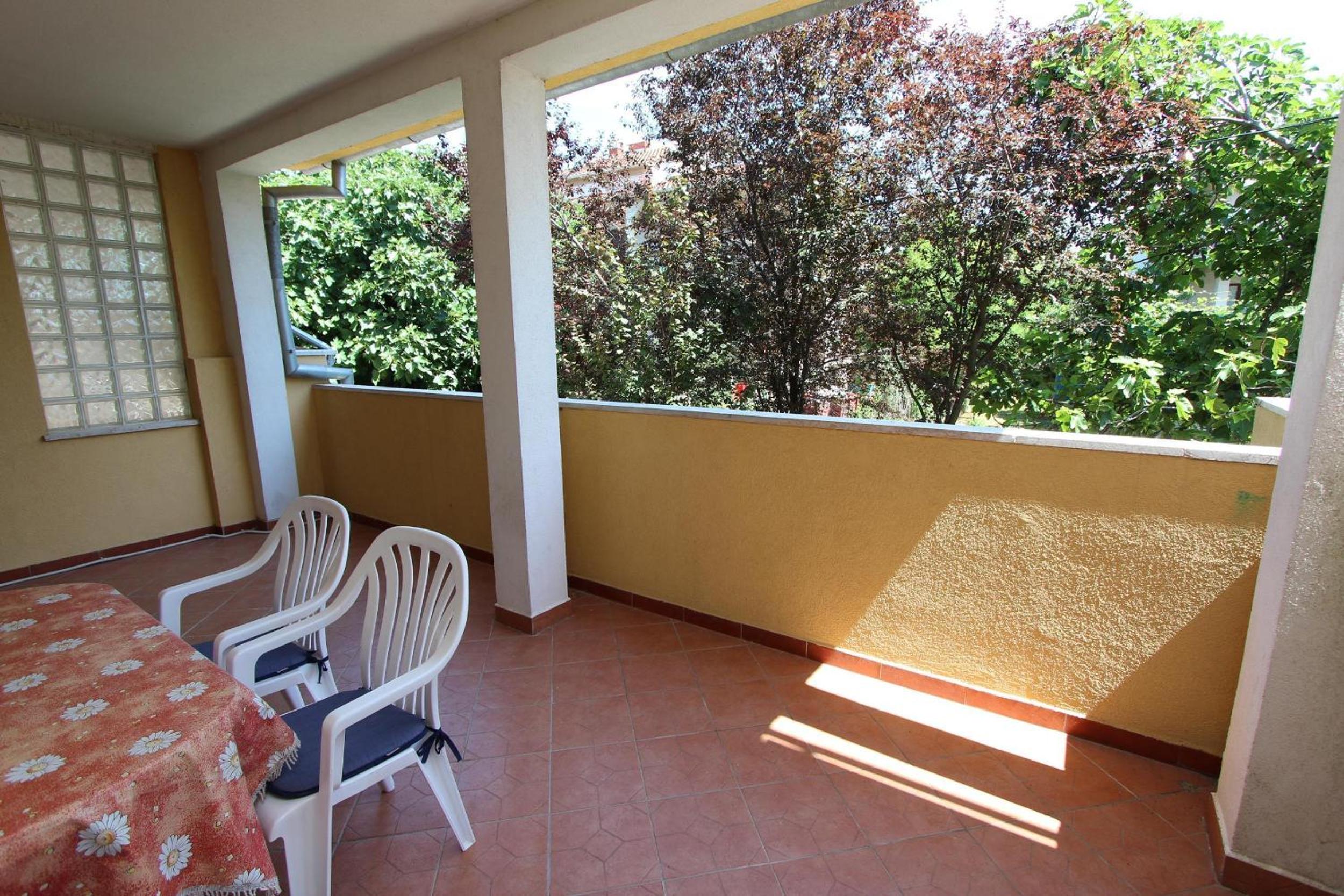 Apartments Lora