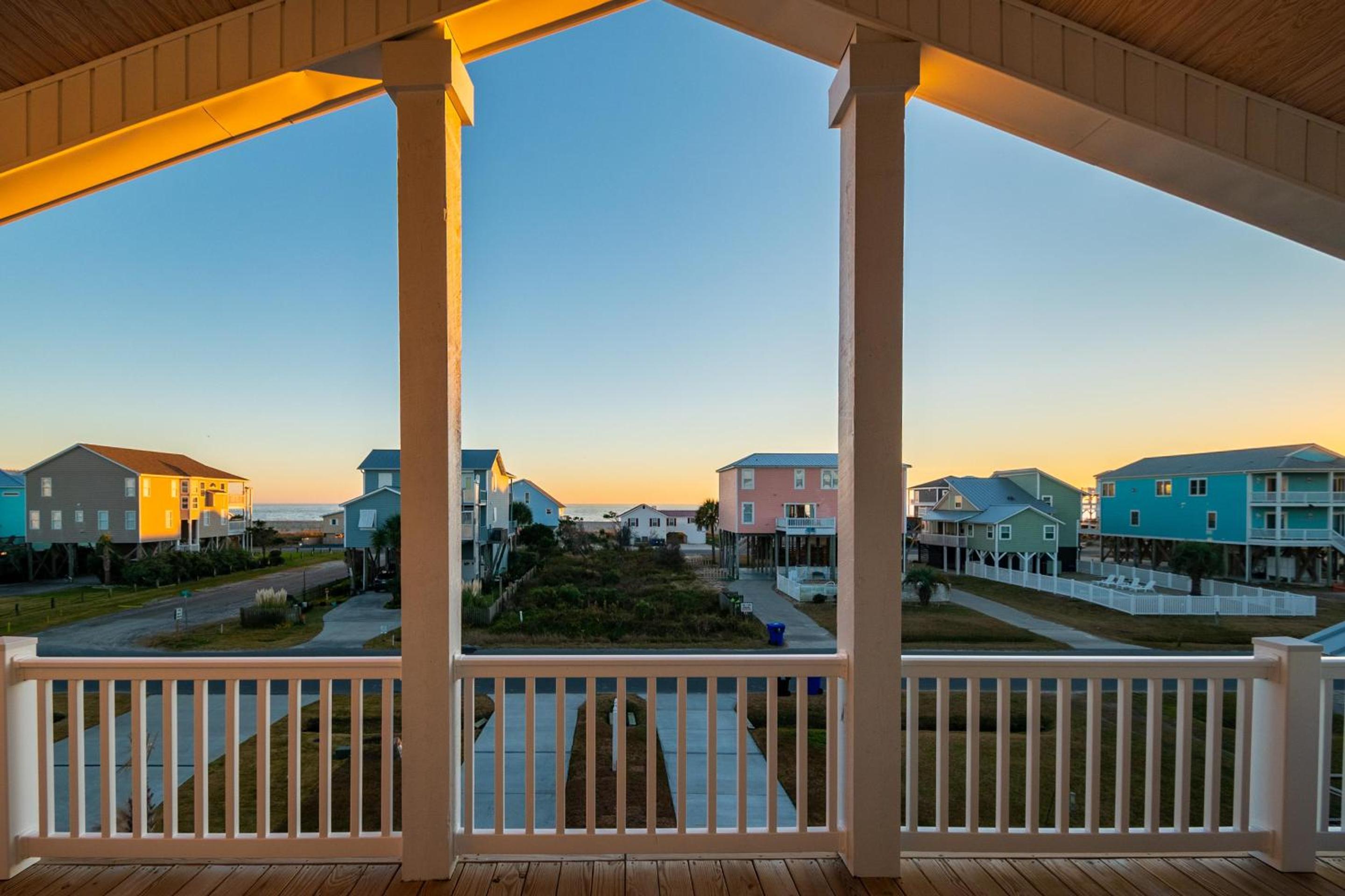 Long Call by Oak Island Accommodations view 4