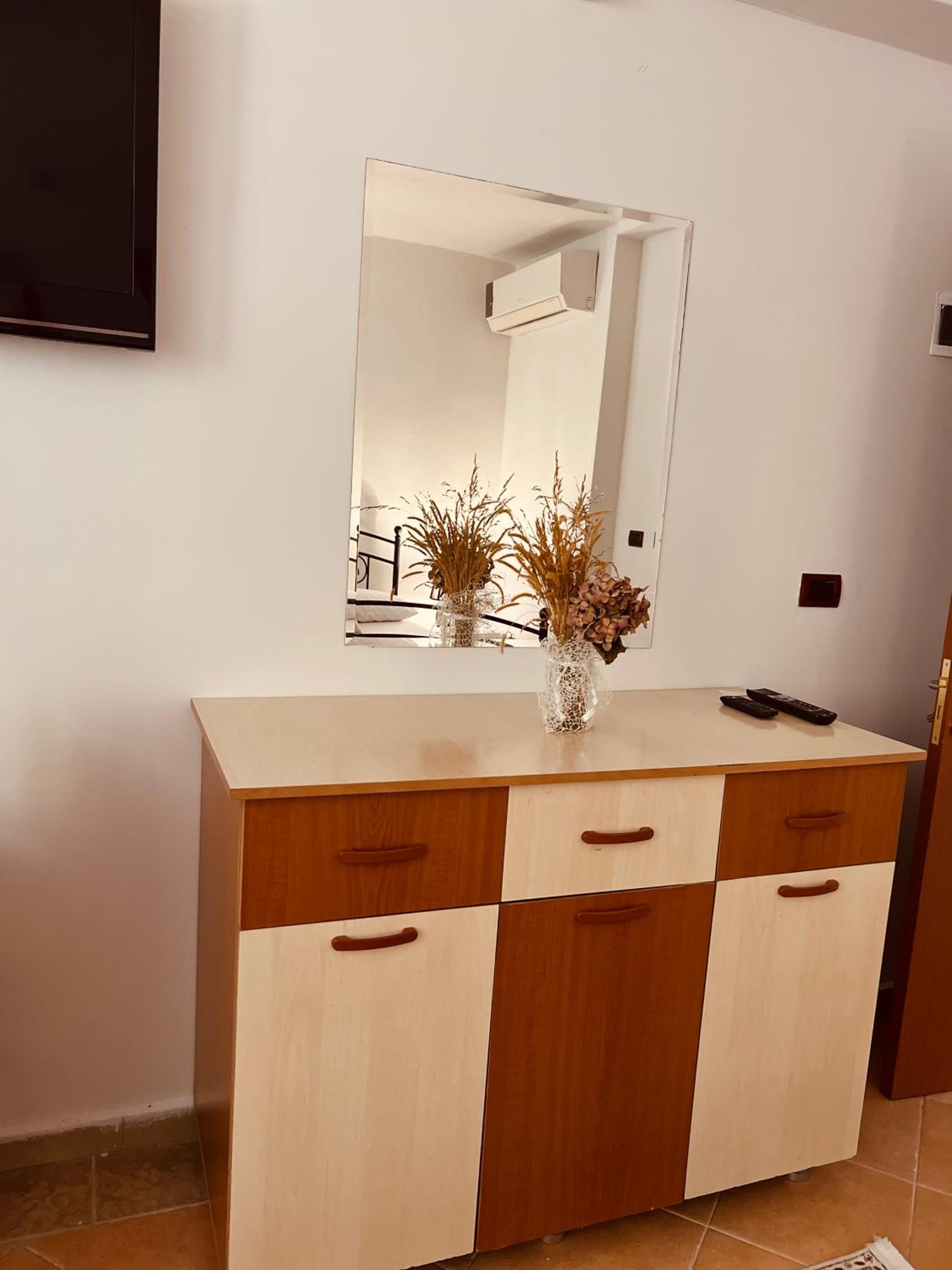 Iart Residence