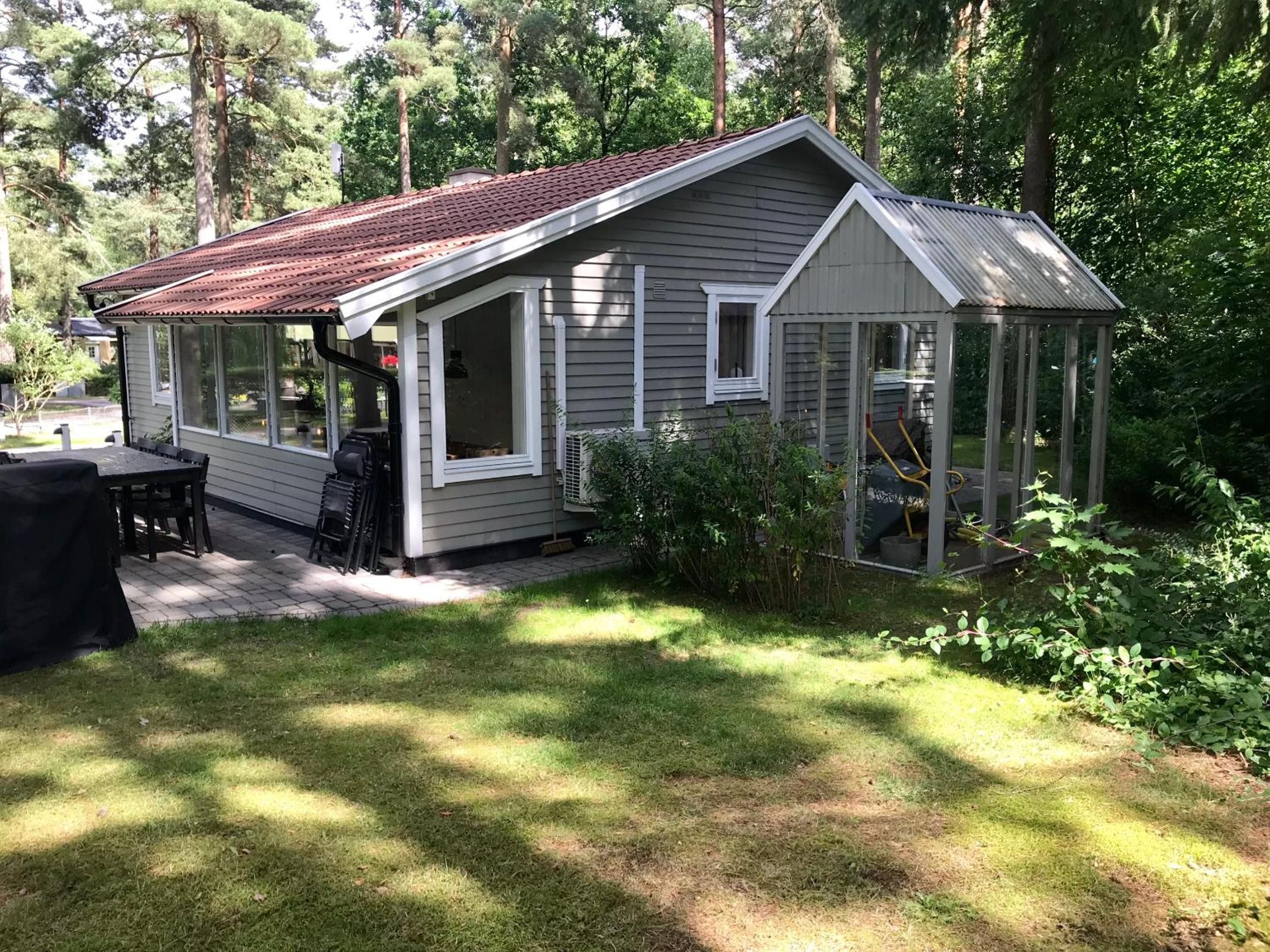 Nordic Relax House - Stonehouse view 3