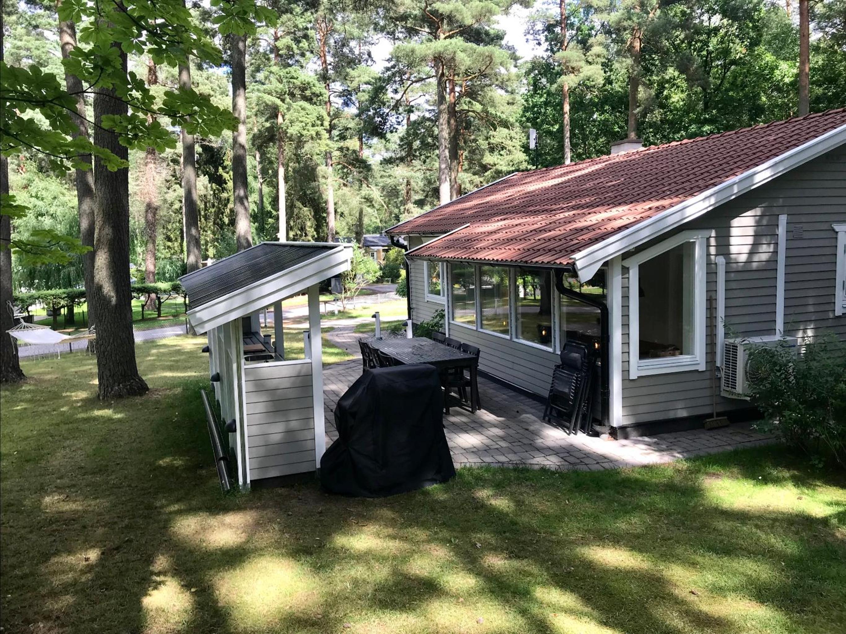 Nordic Relax House - Stonehouse view 2