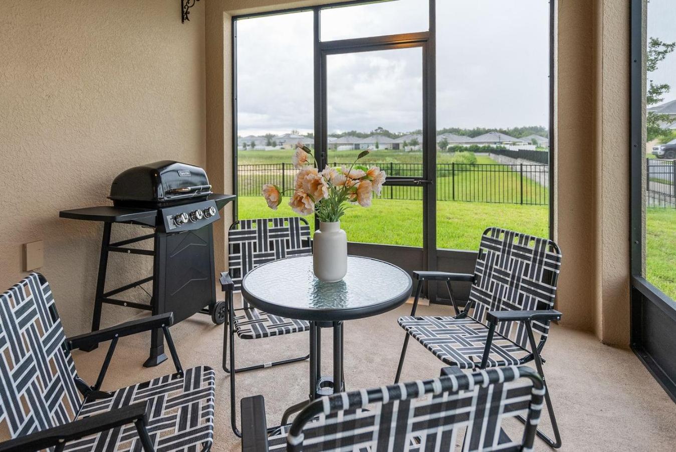 Peaceful 3 bedrooms villa with Beautiful view and paver