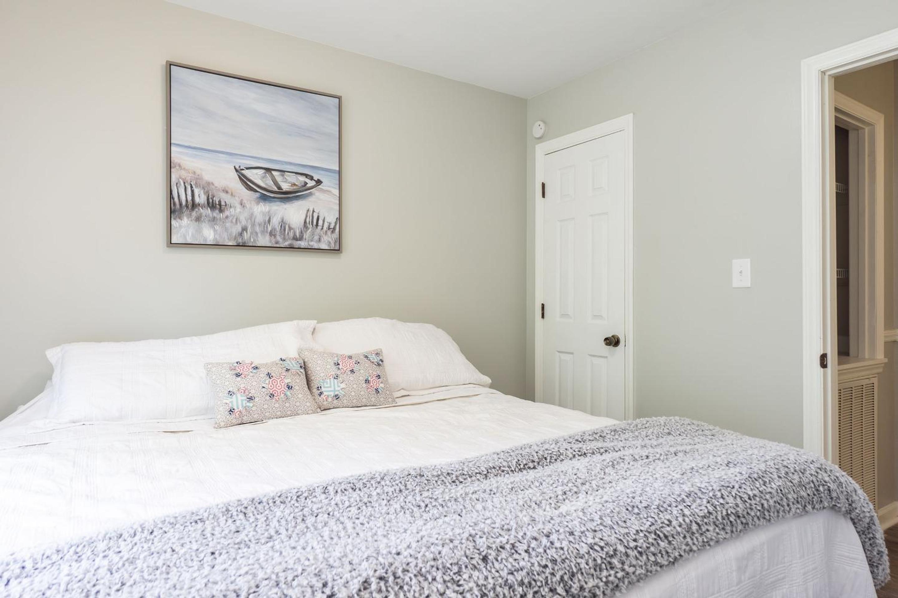 Nanas Nest view 2