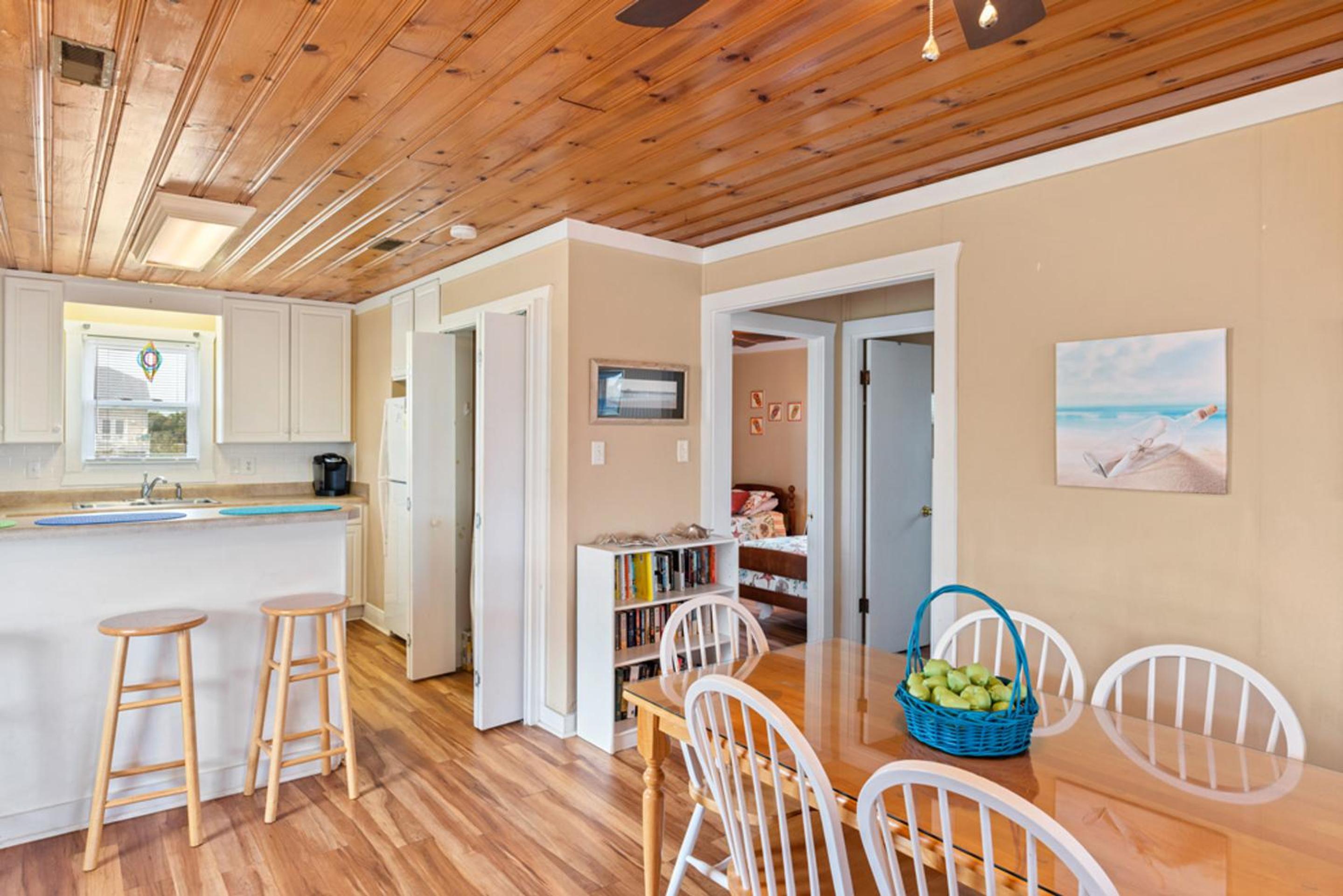A Beach Music Paradise by Oak Island Accommodations view 2