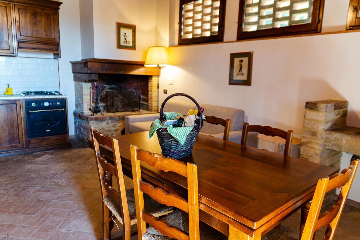 Podere Mezzastrada - Place of Charme
