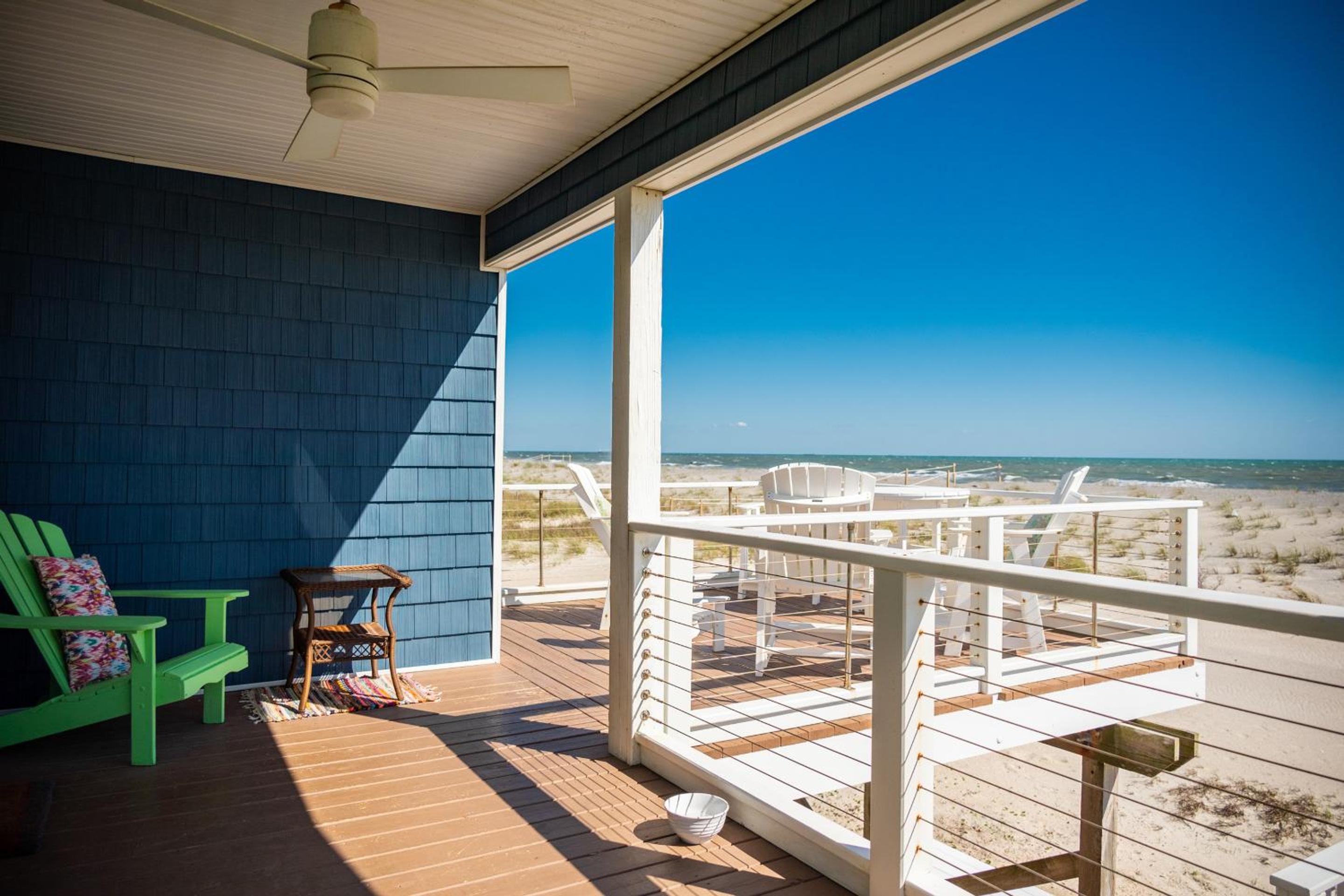 On Turtle Time by Oak Island Accommodations view 3