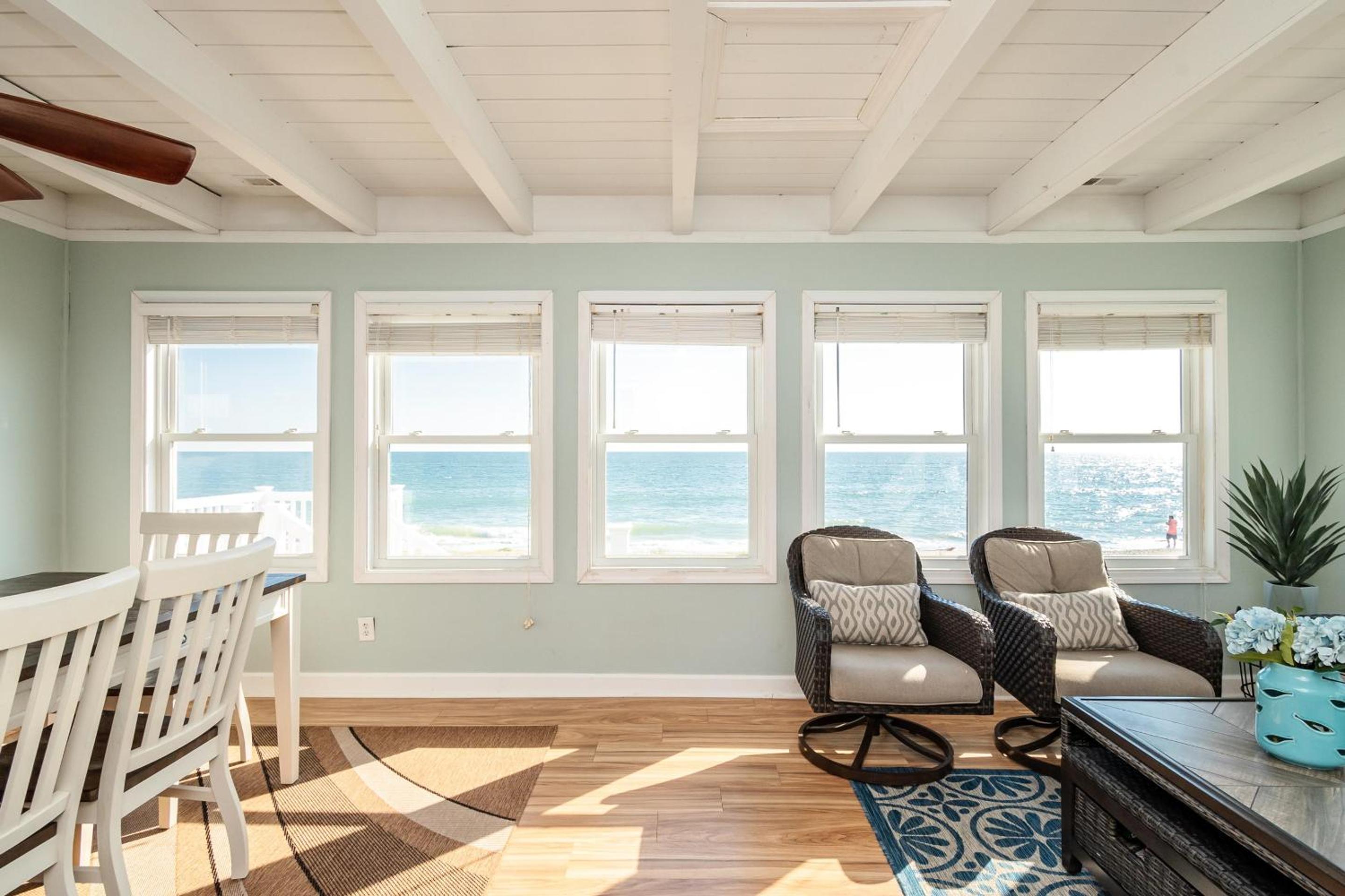 A Little Nauti by Oak Island Accommodations view 3