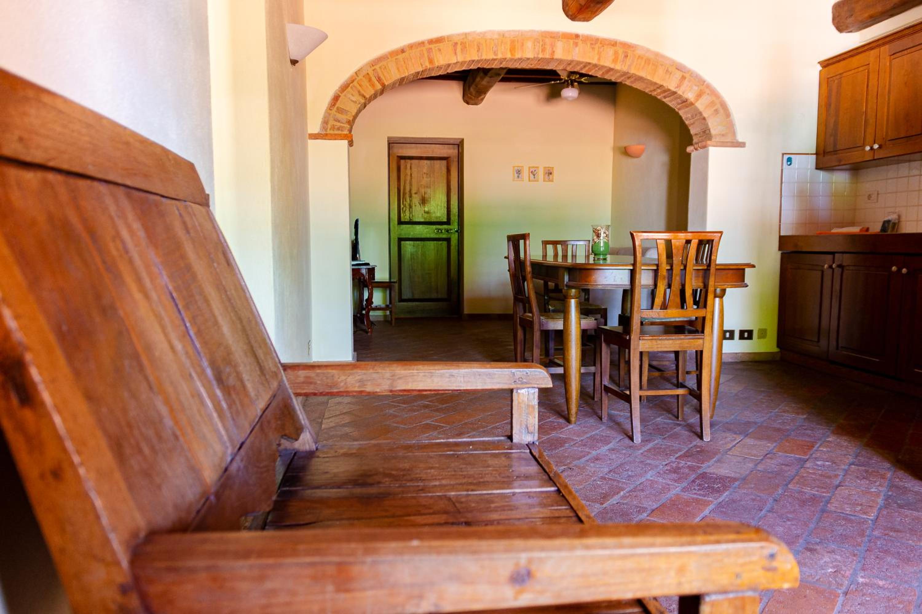 Podere Mezzastrada - Place of Charme
