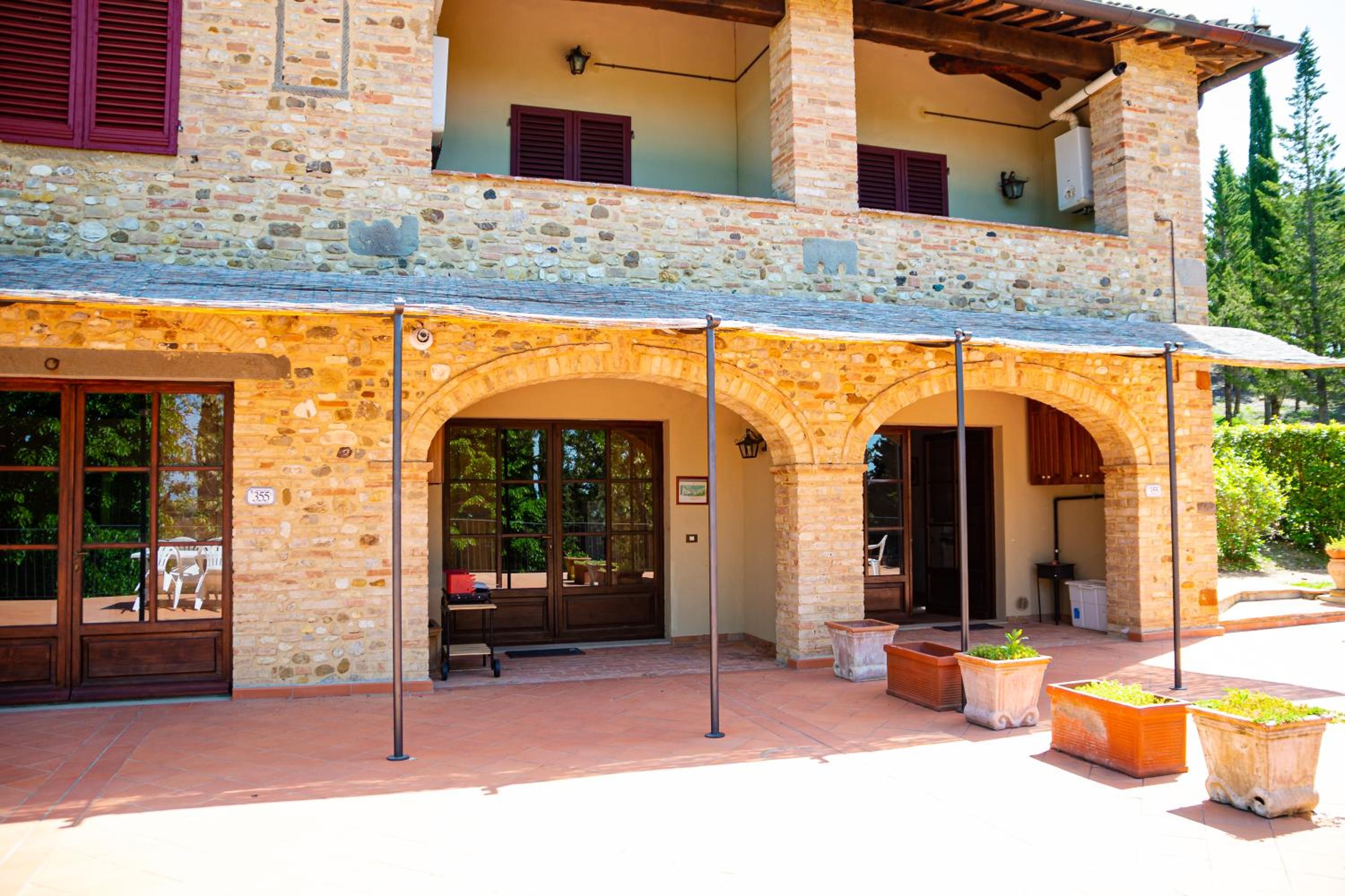 Podere Mezzastrada - Place of Charme