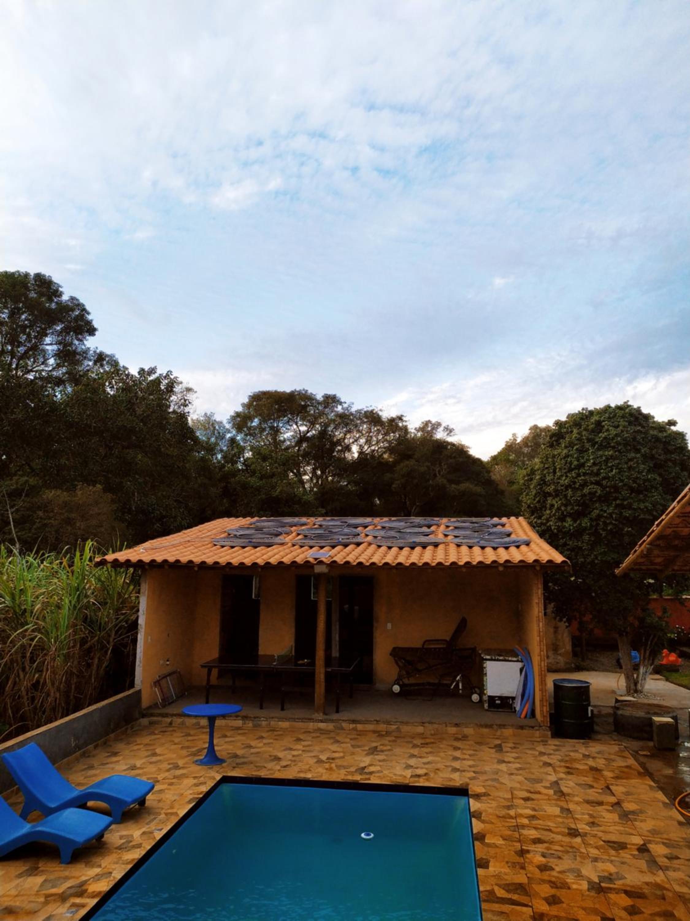 Chácara com piscina área de lazer completa estilo rústico em Socorro