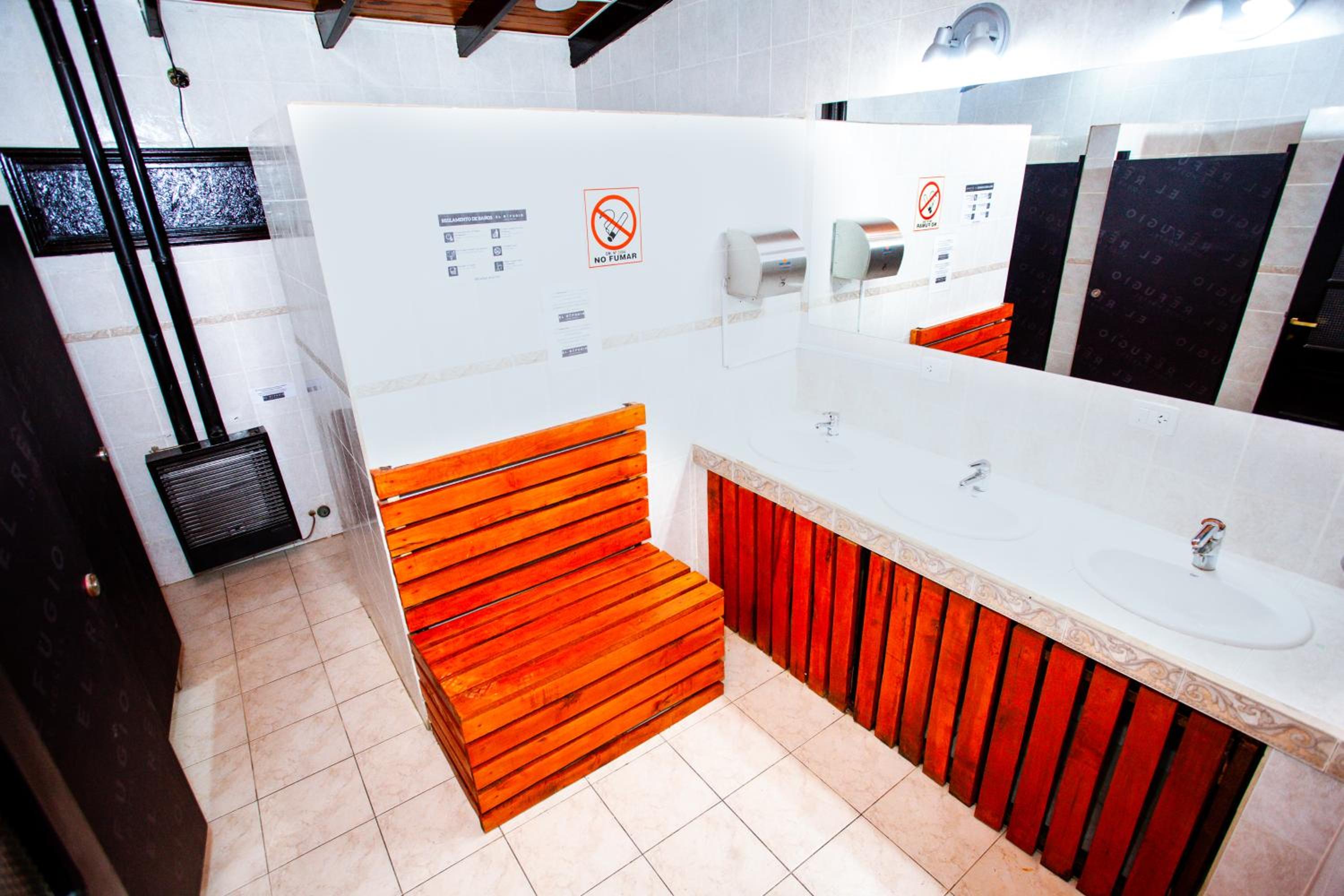 El Refugio Lodge Hostel
