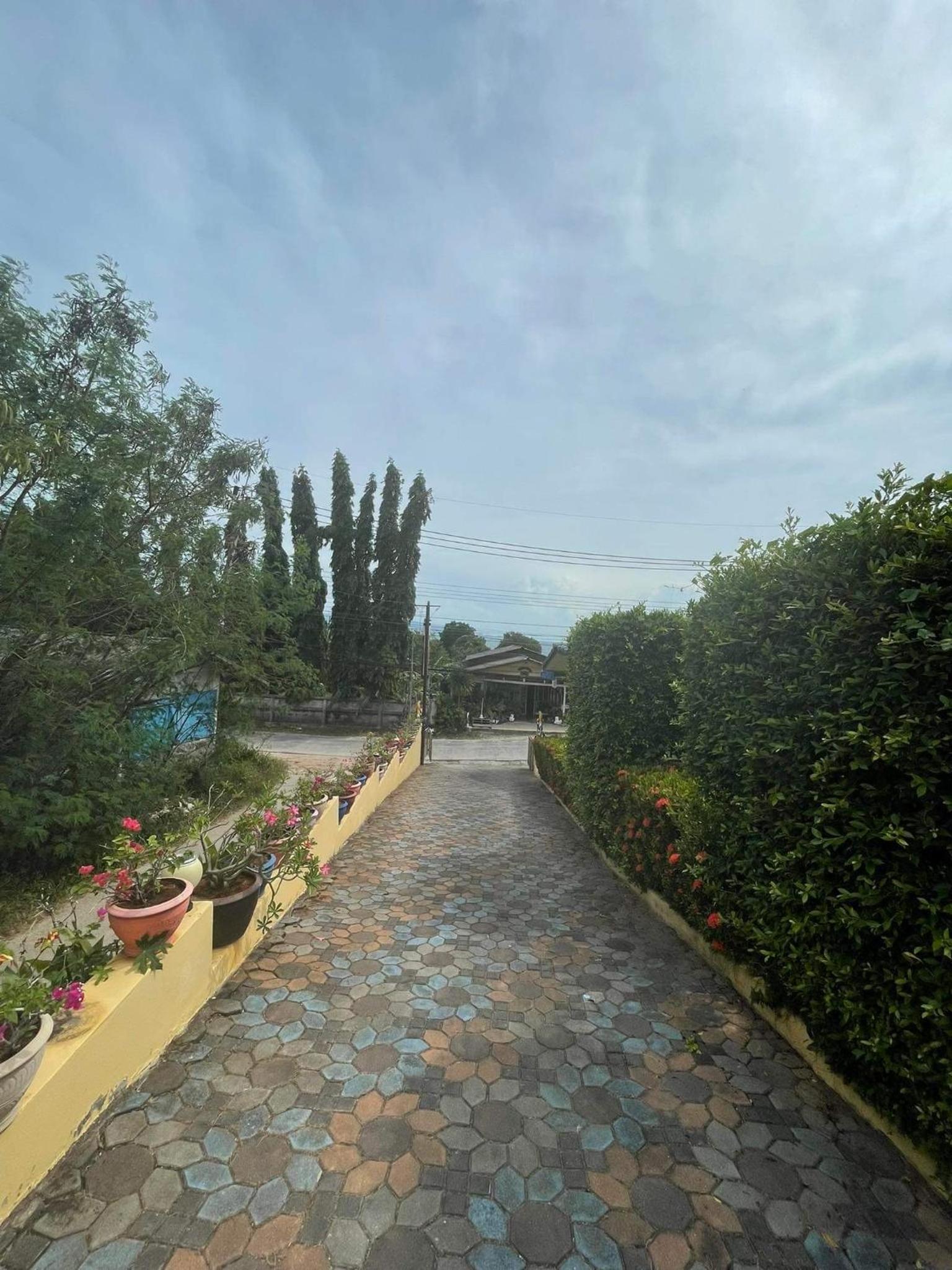 Tanyaporn House