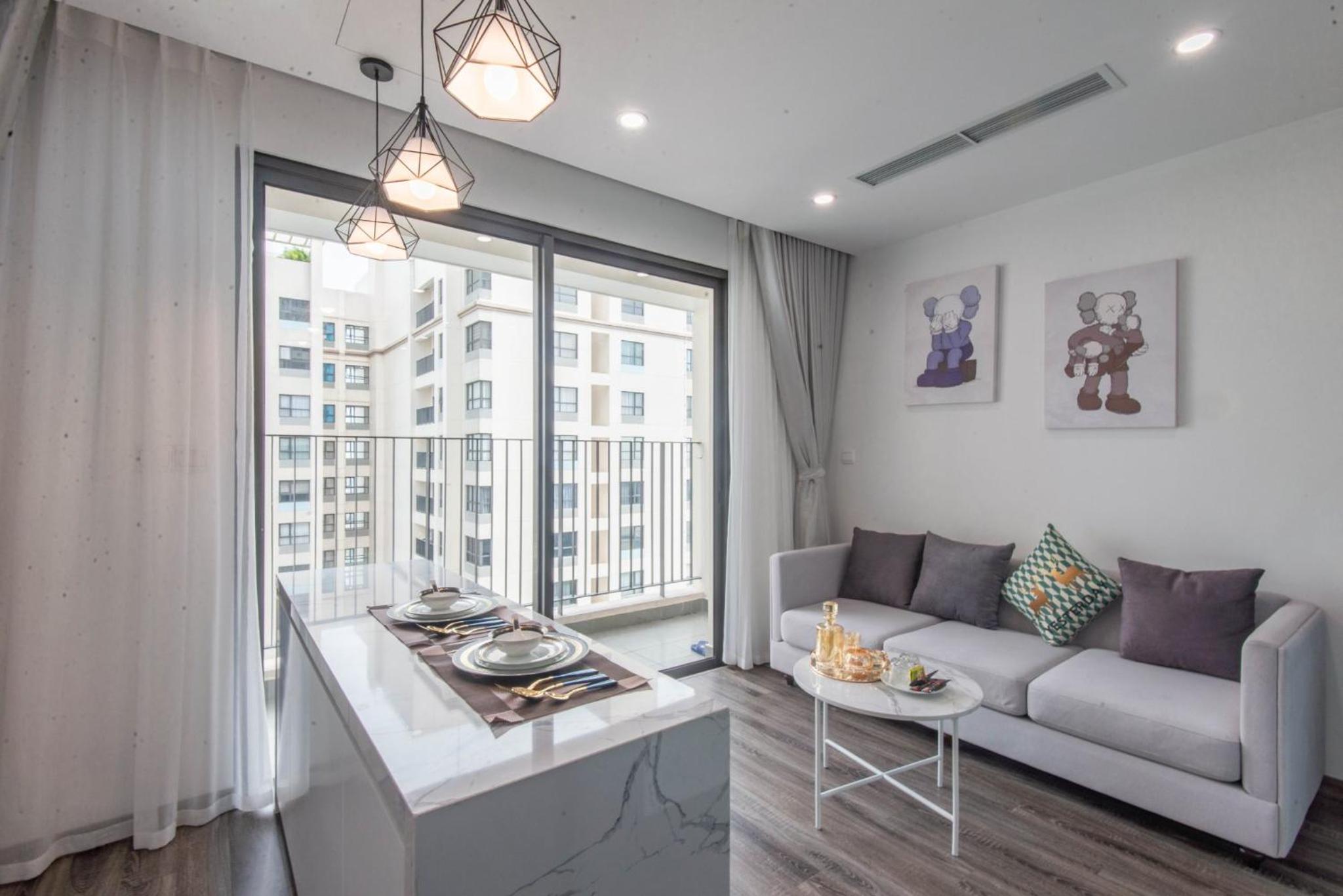 Sunny Vinhome D'Capital Apartment