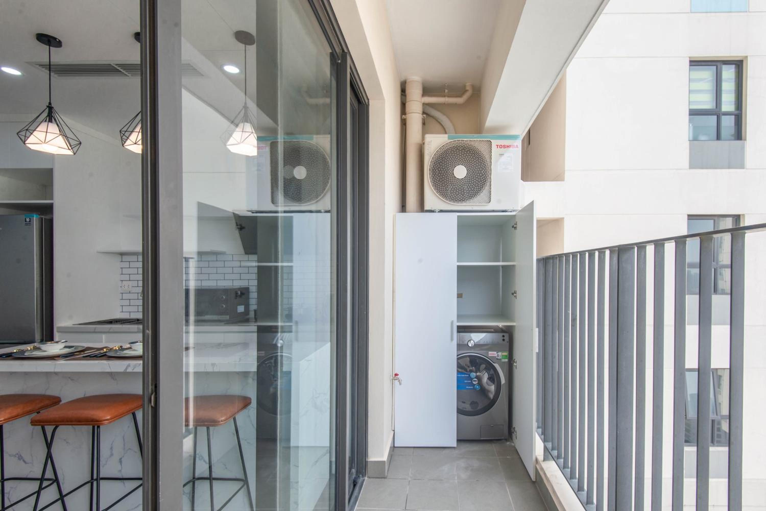 Sunny Vinhome D'Capital Apartment