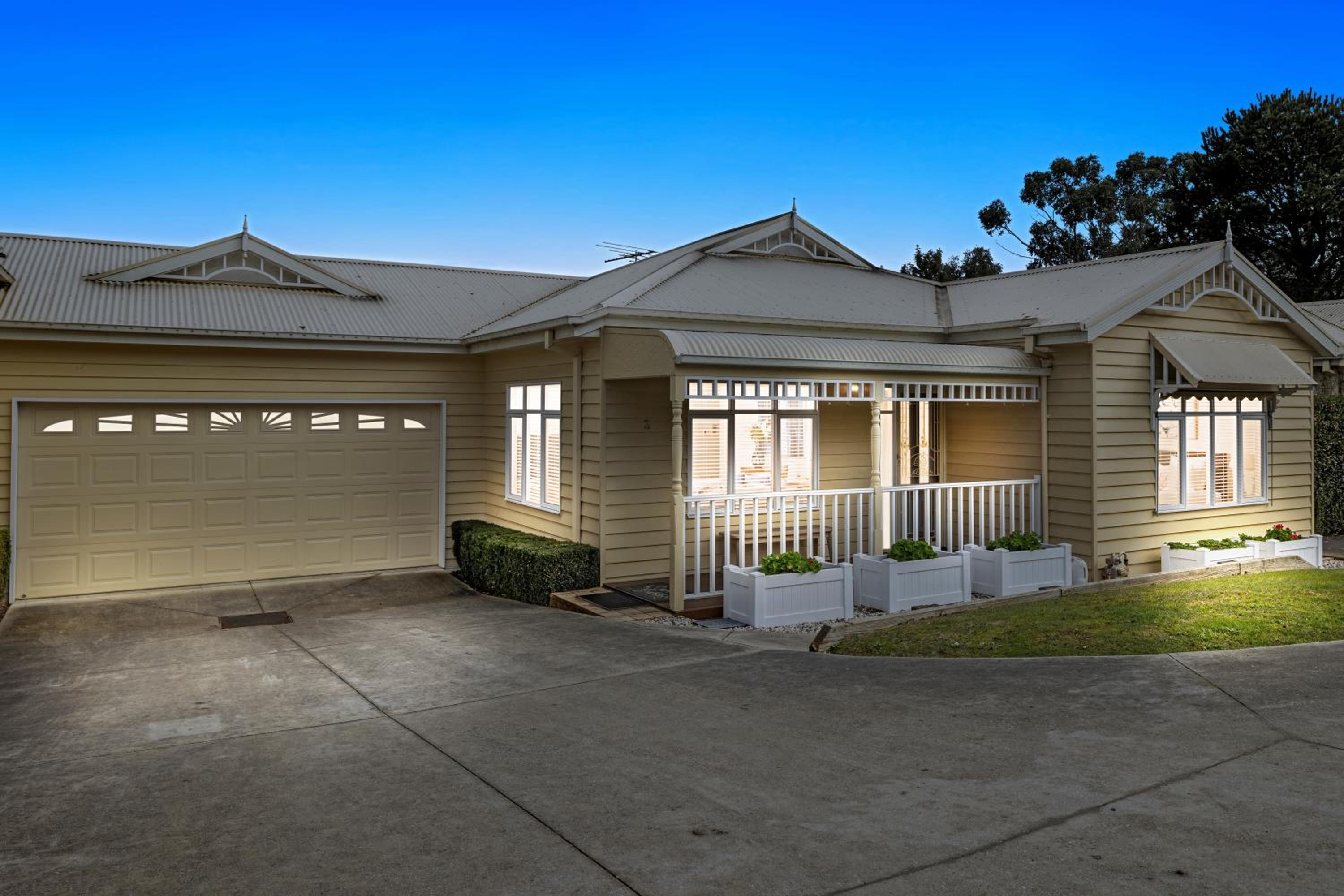 Yarra Gables