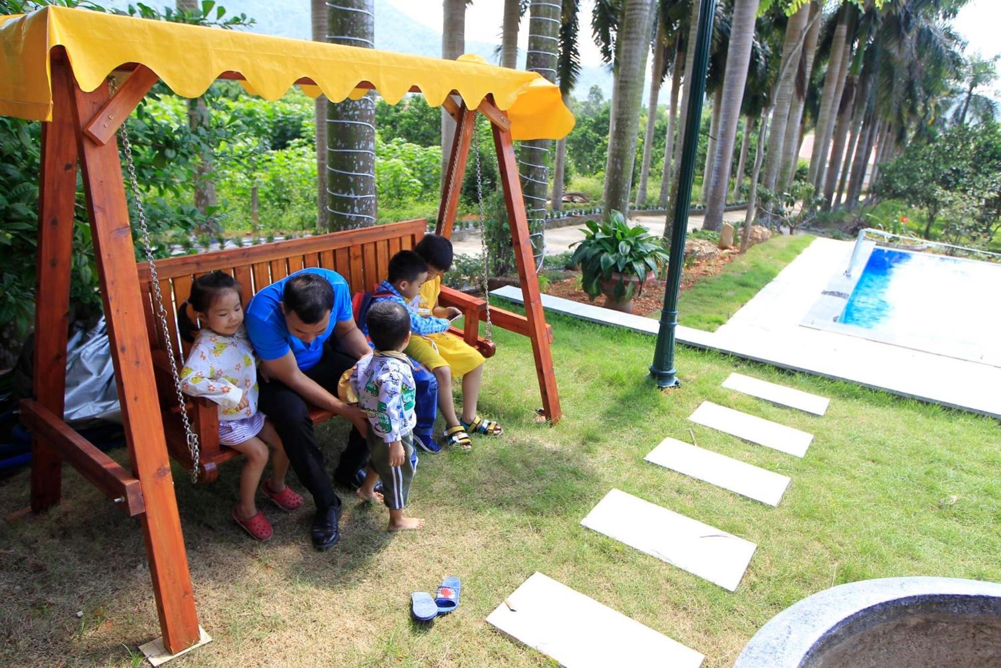 Royal Palm Garden Sóc Sơn - Venue Travel