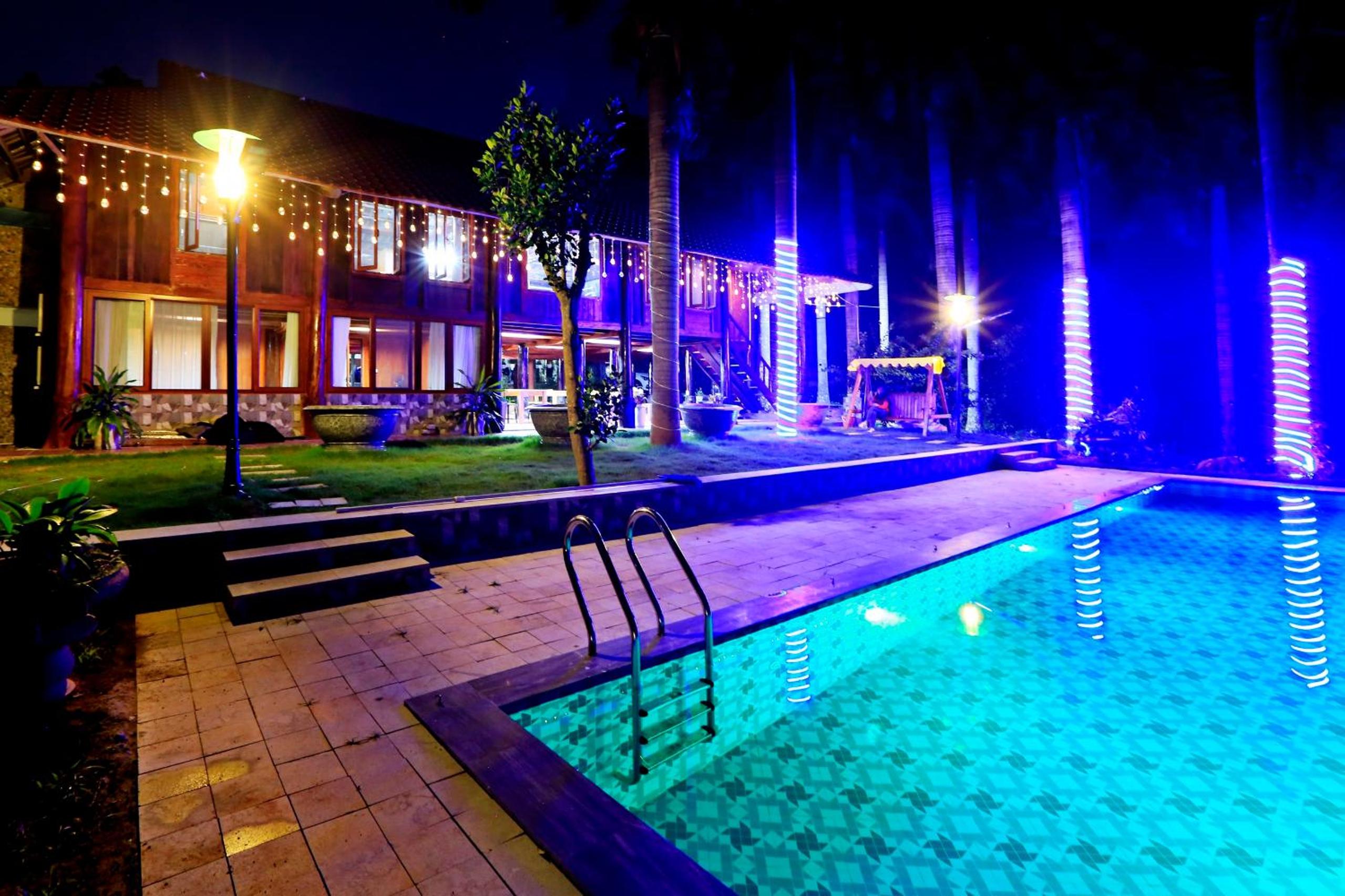 Royal Palm Garden Sóc Sơn - Venue Travel