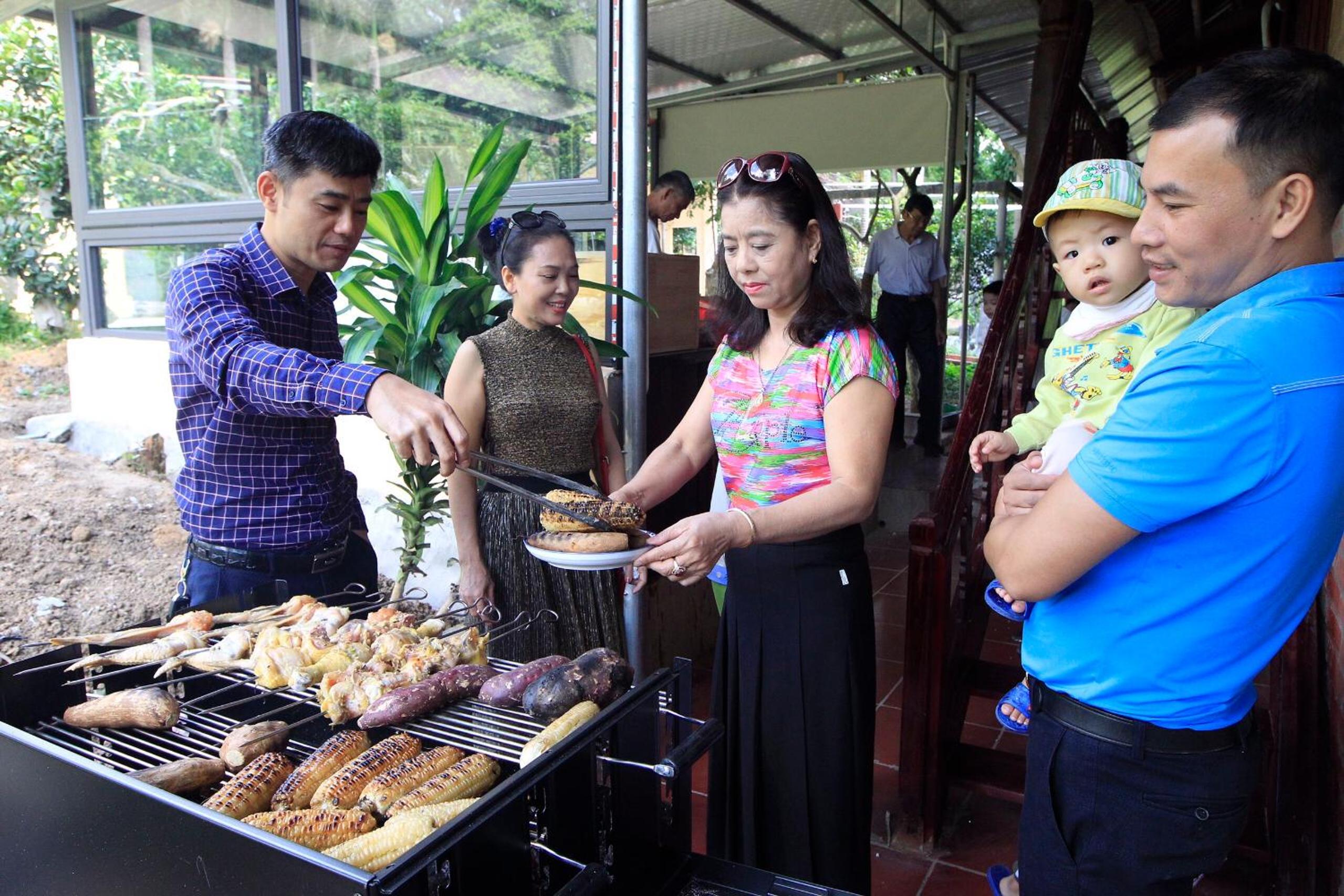 Royal Palm Garden Sóc Sơn - Venue Travel