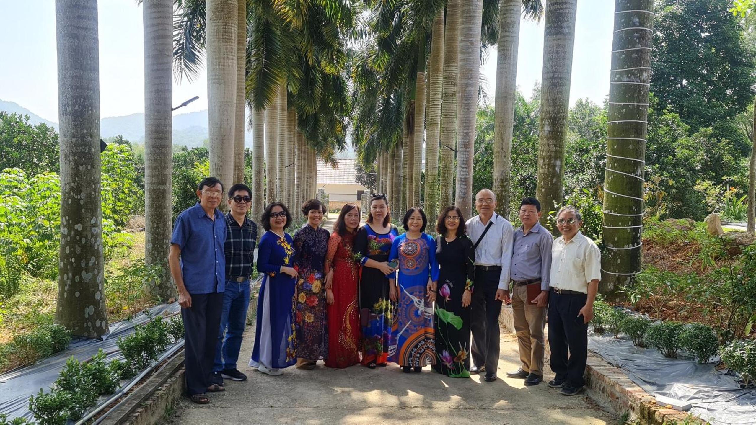 Royal Palm Garden Sóc Sơn - Venue Travel