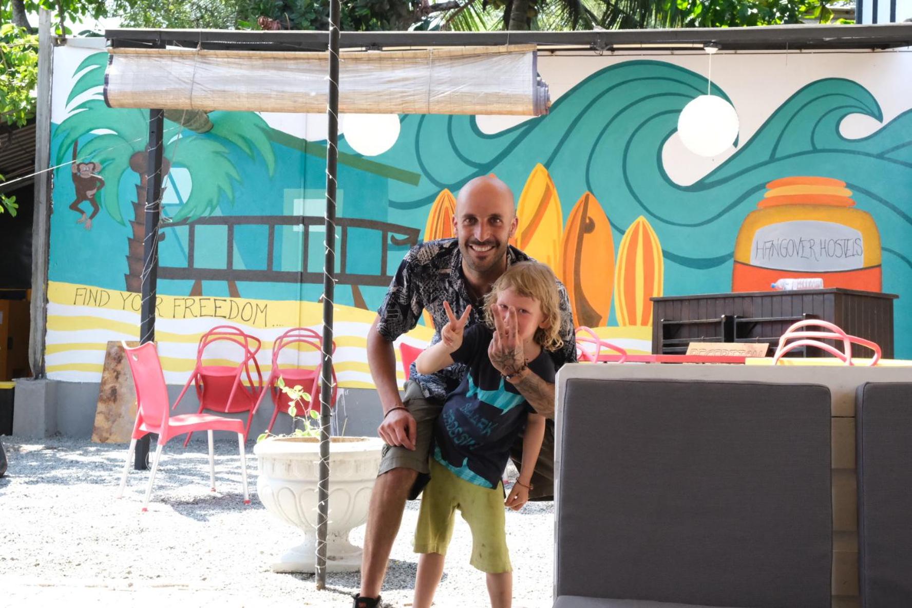 Hangover Hostels Mirissa