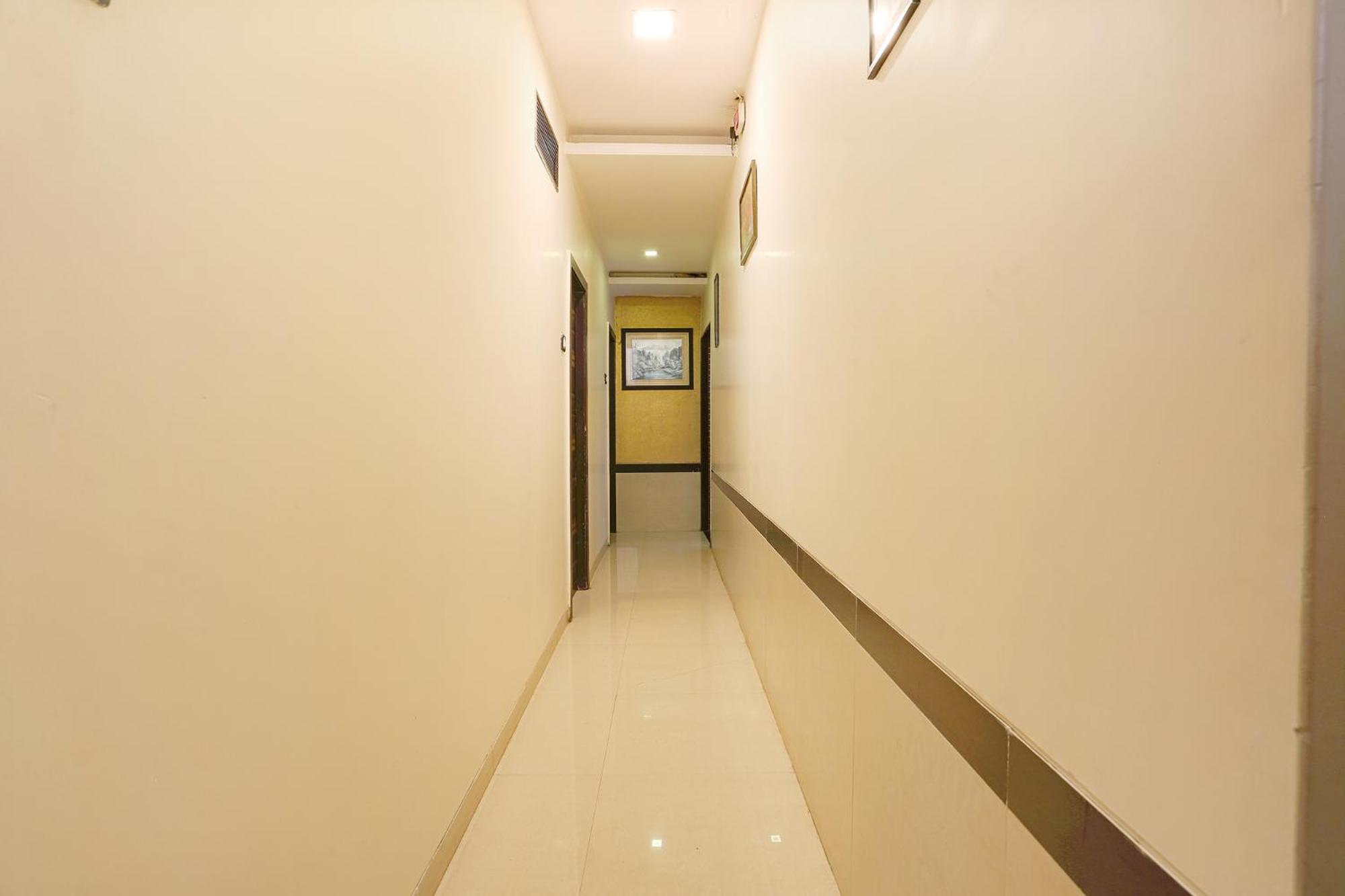 Hotel Aksa Powai
