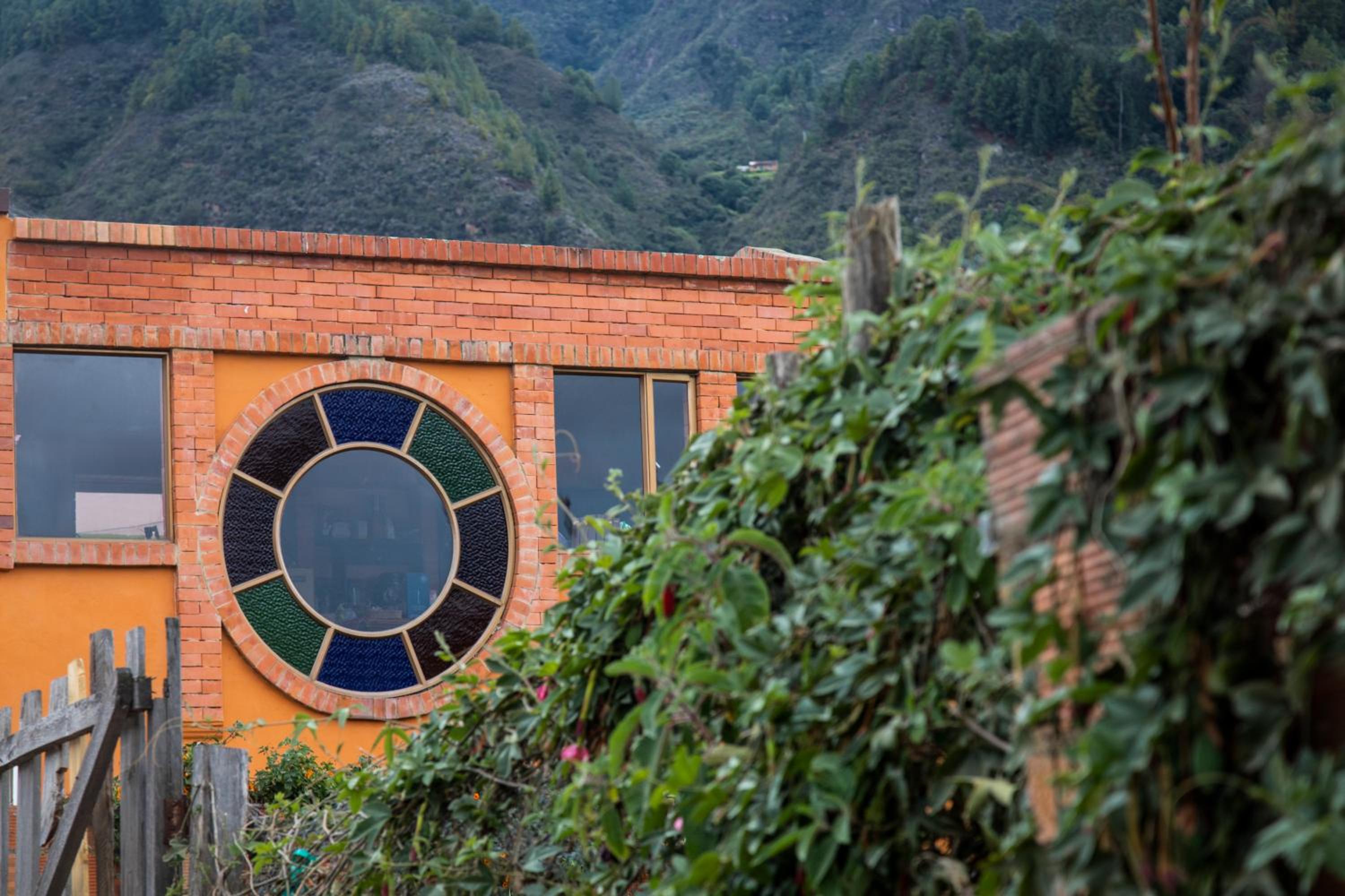 Alondra Posada Turística, escape con chimenea a una hora de Bogotá