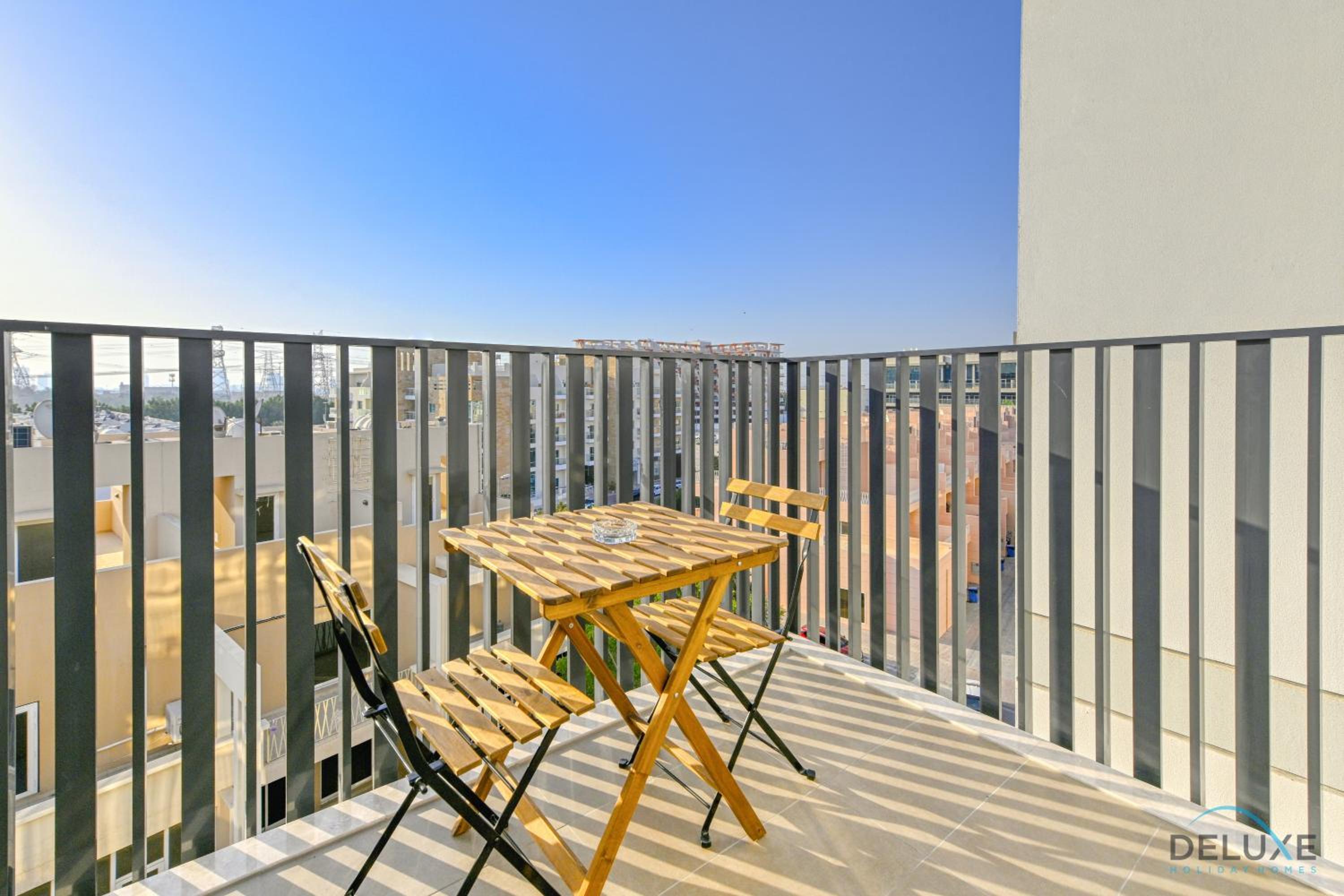 Cheerful Studio at Belgravia Tower JVC by Deluxe Holiday homes