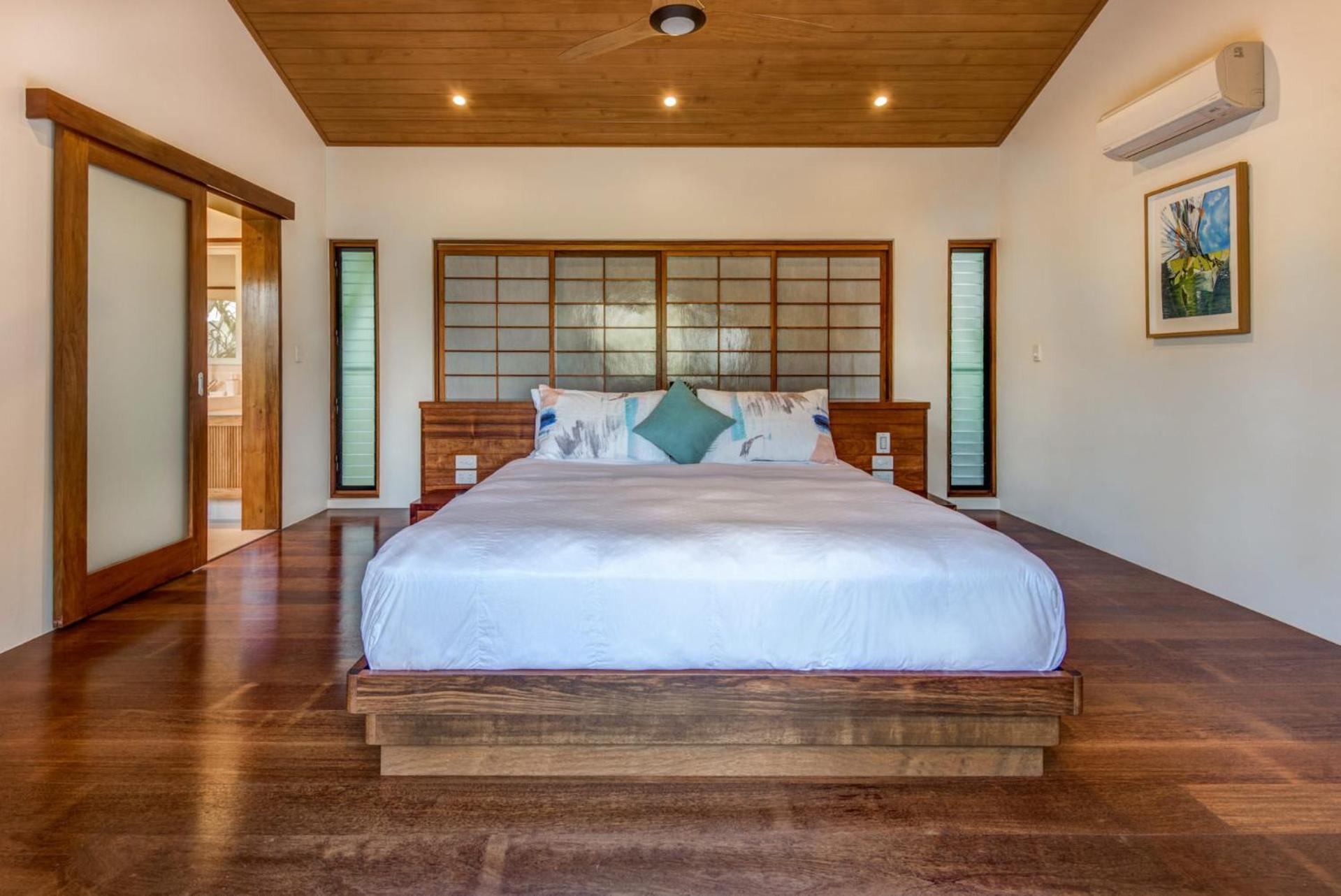 Indulge in the Lap of Luxury, Iluka is Your Private Ocean-view Haven on Half an Acre with Infinity Pool and Two Golf Buggies