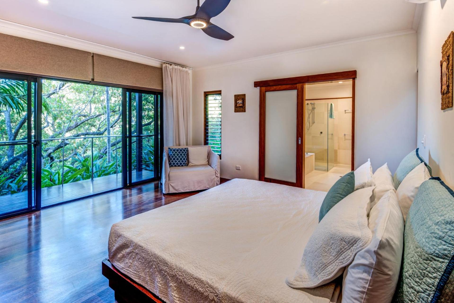 Indulge in the Lap of Luxury, Iluka is Your Private Ocean-view Haven on Half an Acre with Infinity Pool and Two Golf Buggies