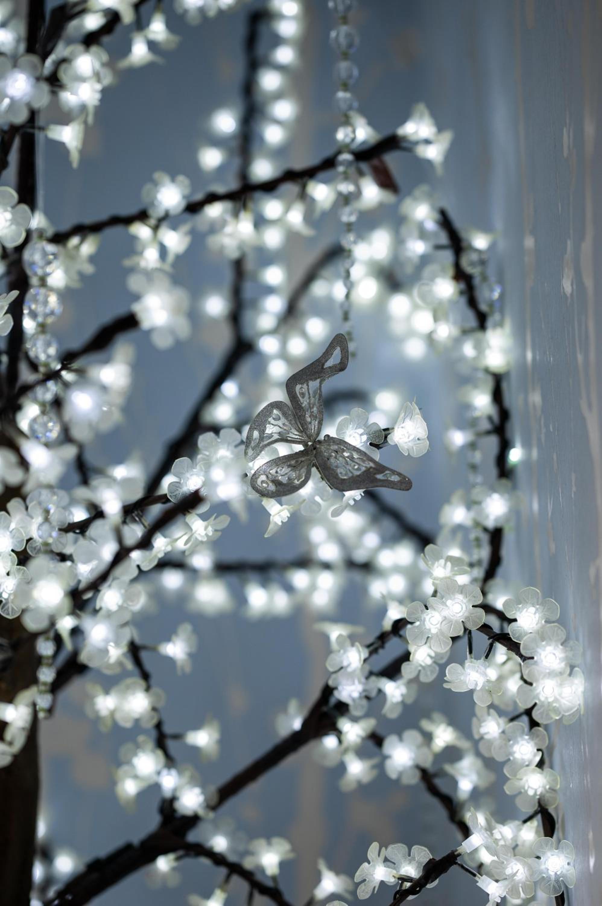 Enchanted Manor — photo 22
