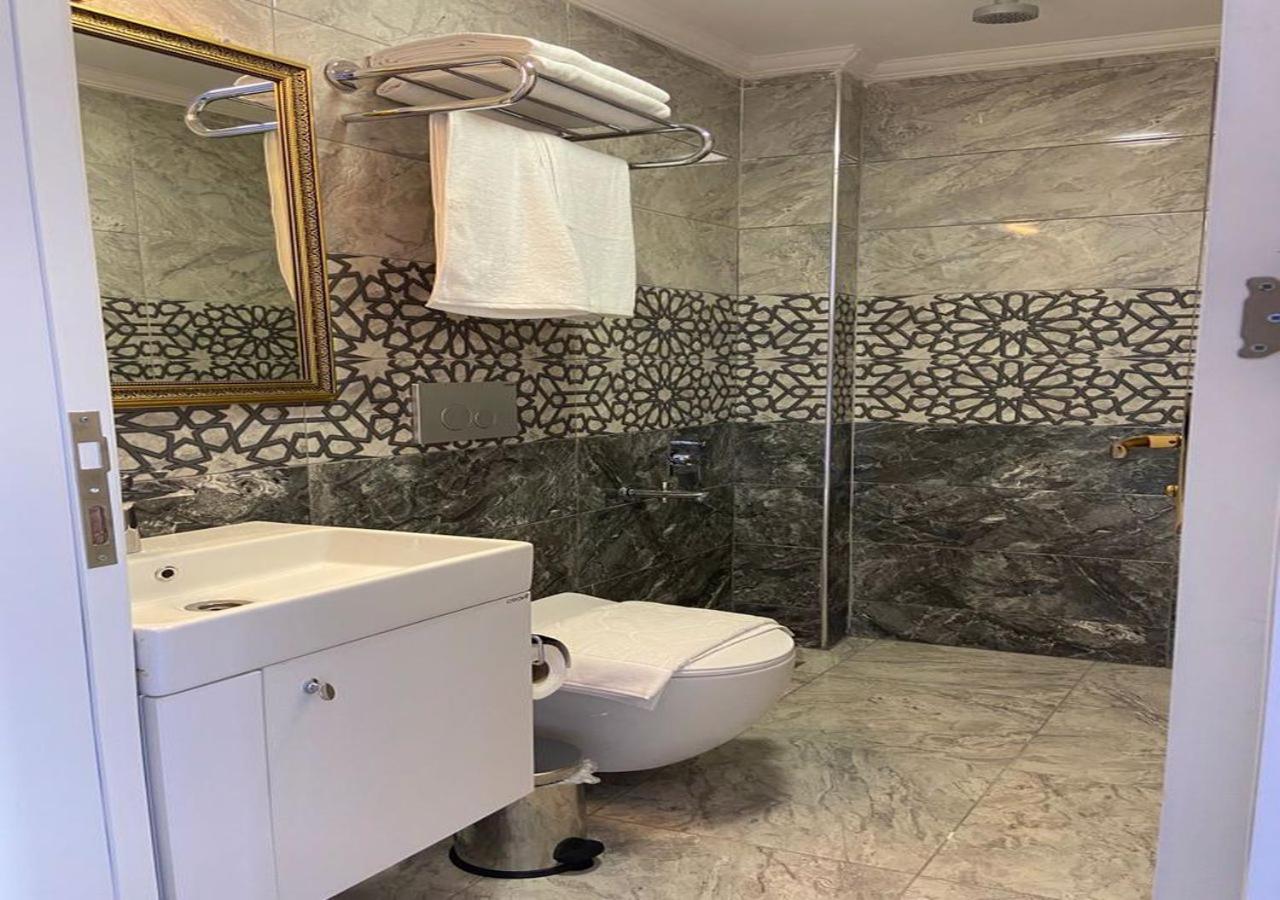 Castle Light Boutique - Image 9