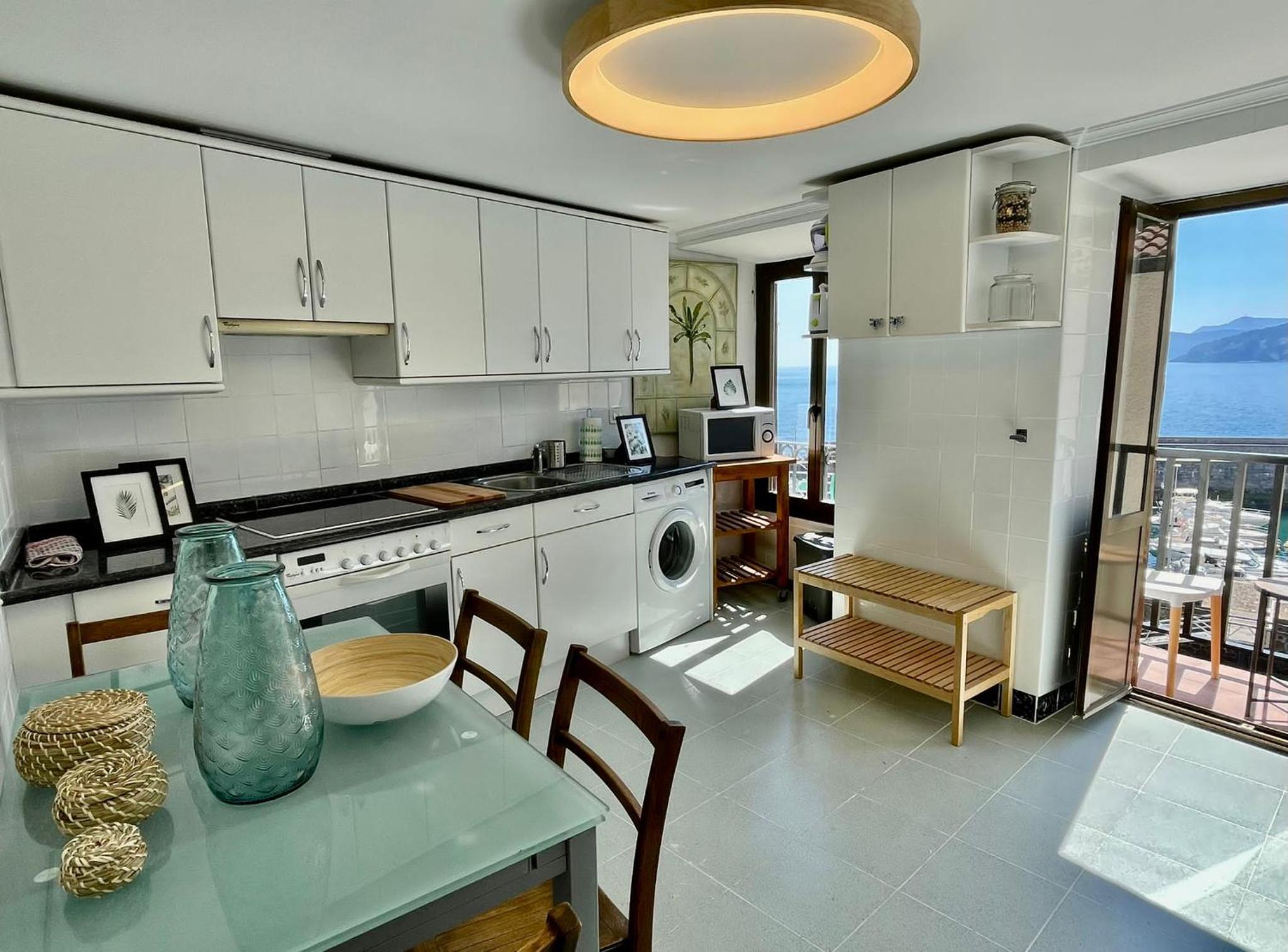 Precioso apartamento en el puerto de Elantxobe