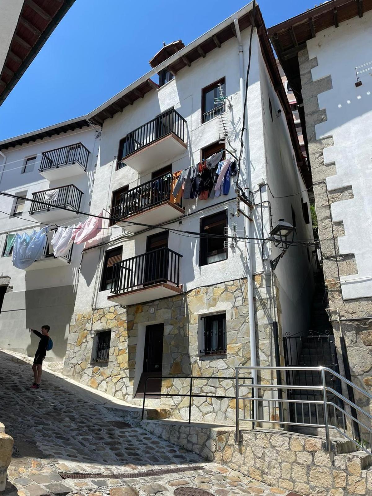 Precioso apartamento en el puerto de Elantxobe