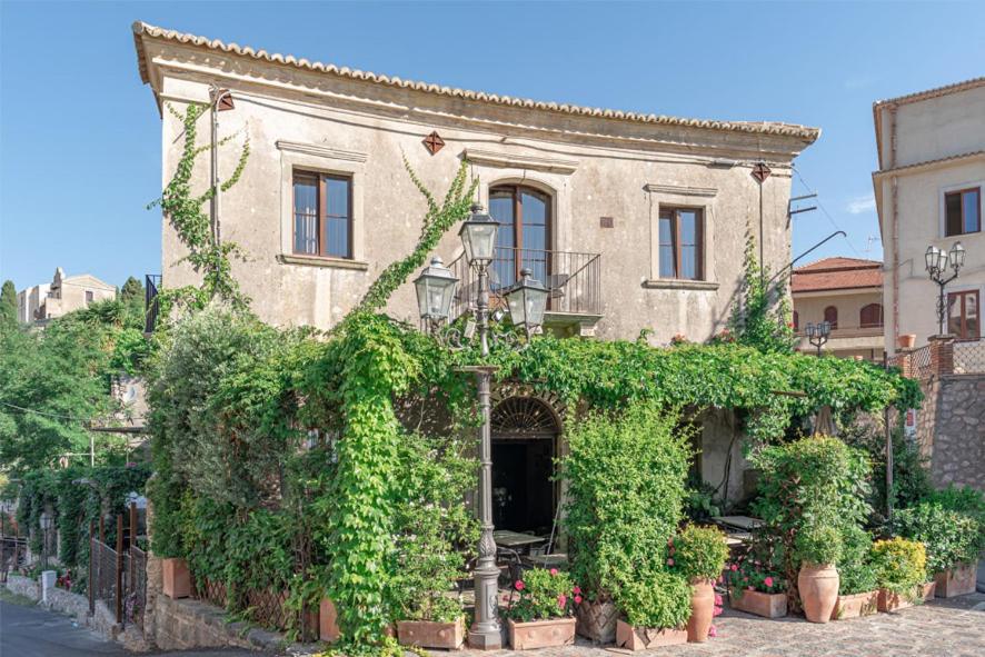 Hotel Bar Vitelli Charming suites