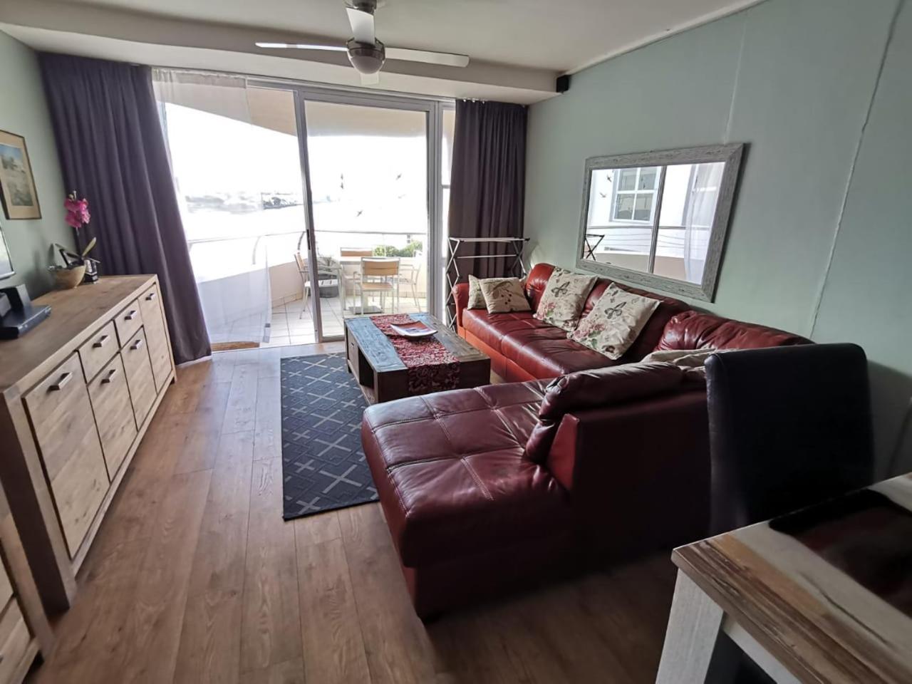 Lagoon Beach Apartment 309 view 5