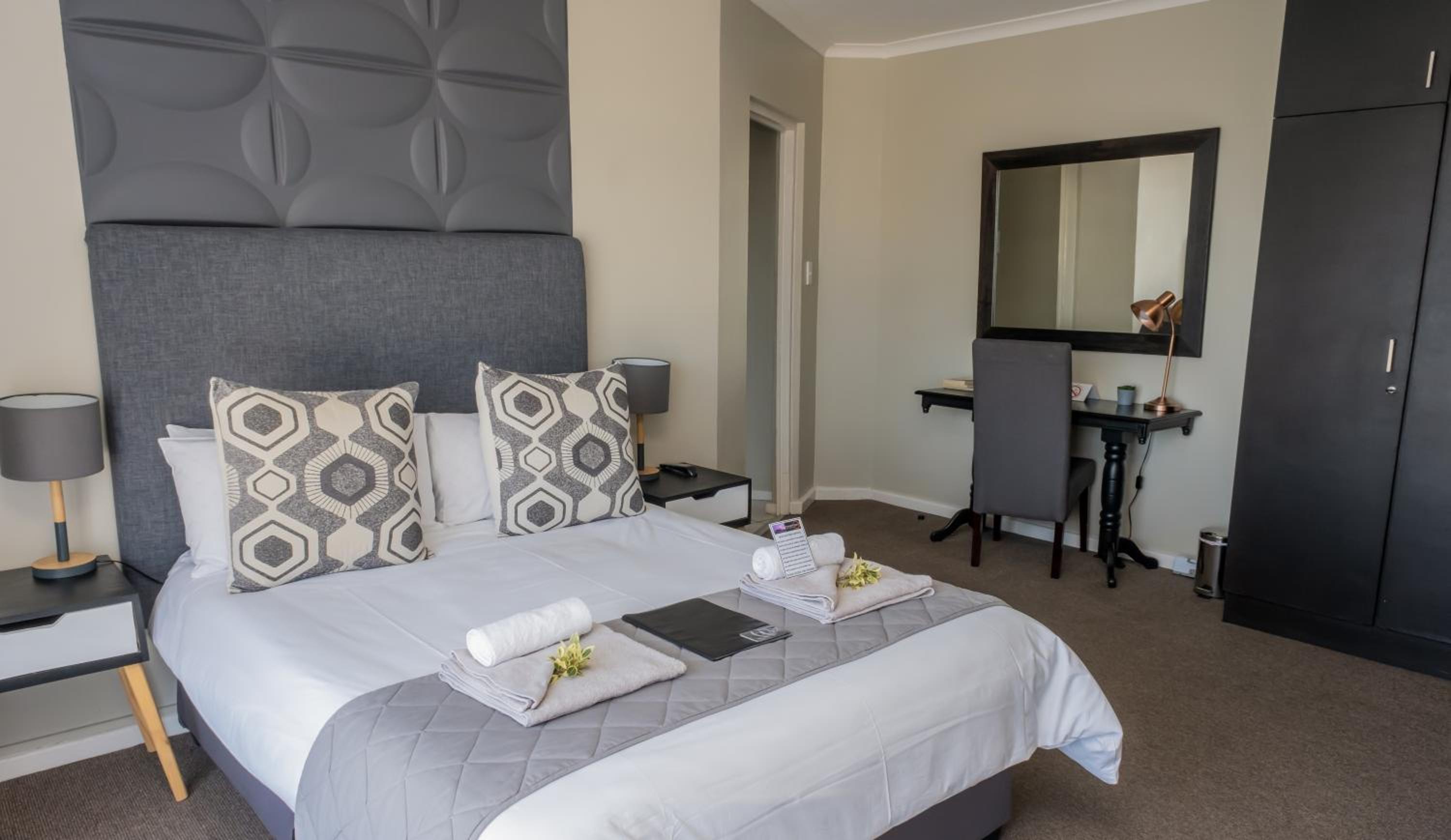 Plattekloof Premium Lodge