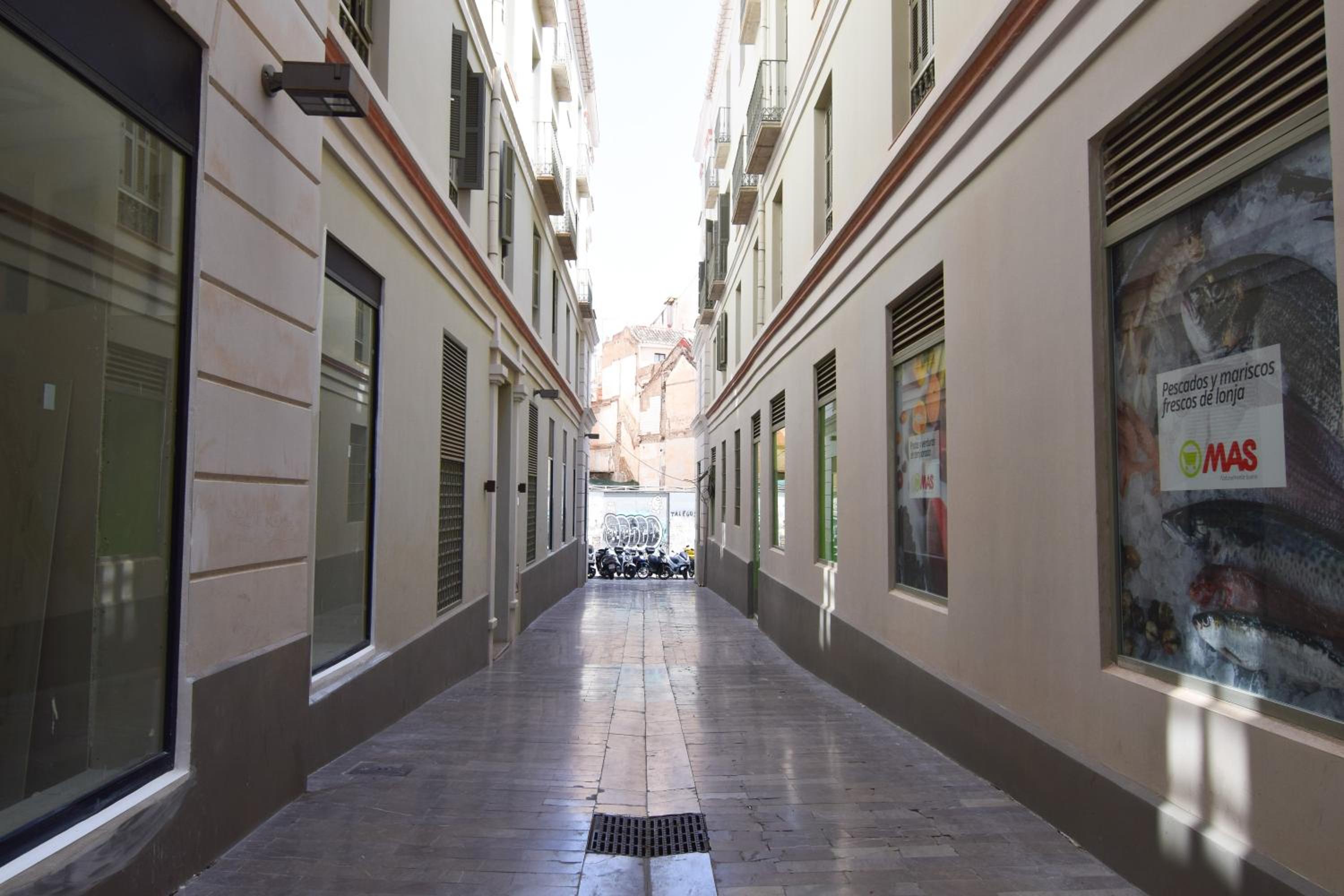 LetMalaga Alcantara