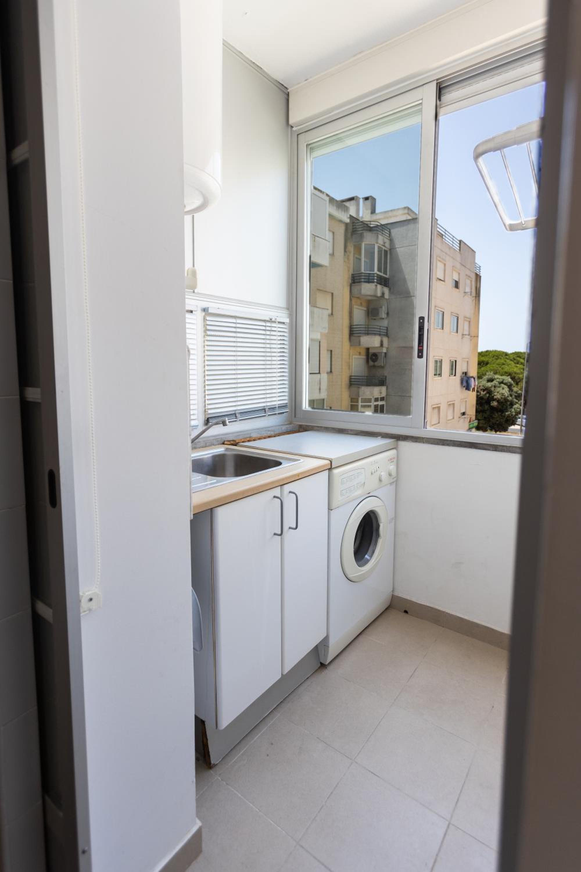 Sun & Beach Apartment by Soulplaces view 5