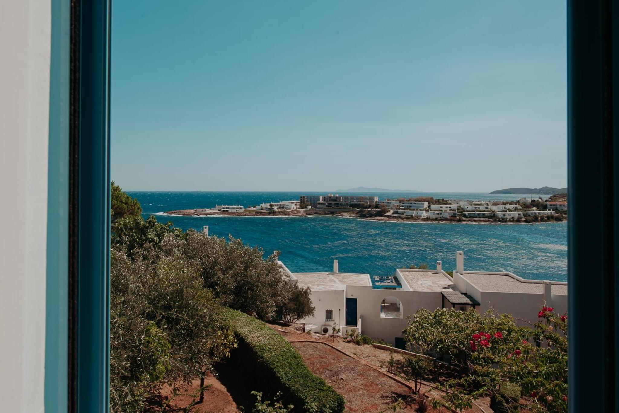 Sea-View House with private beach, Sounio view 4