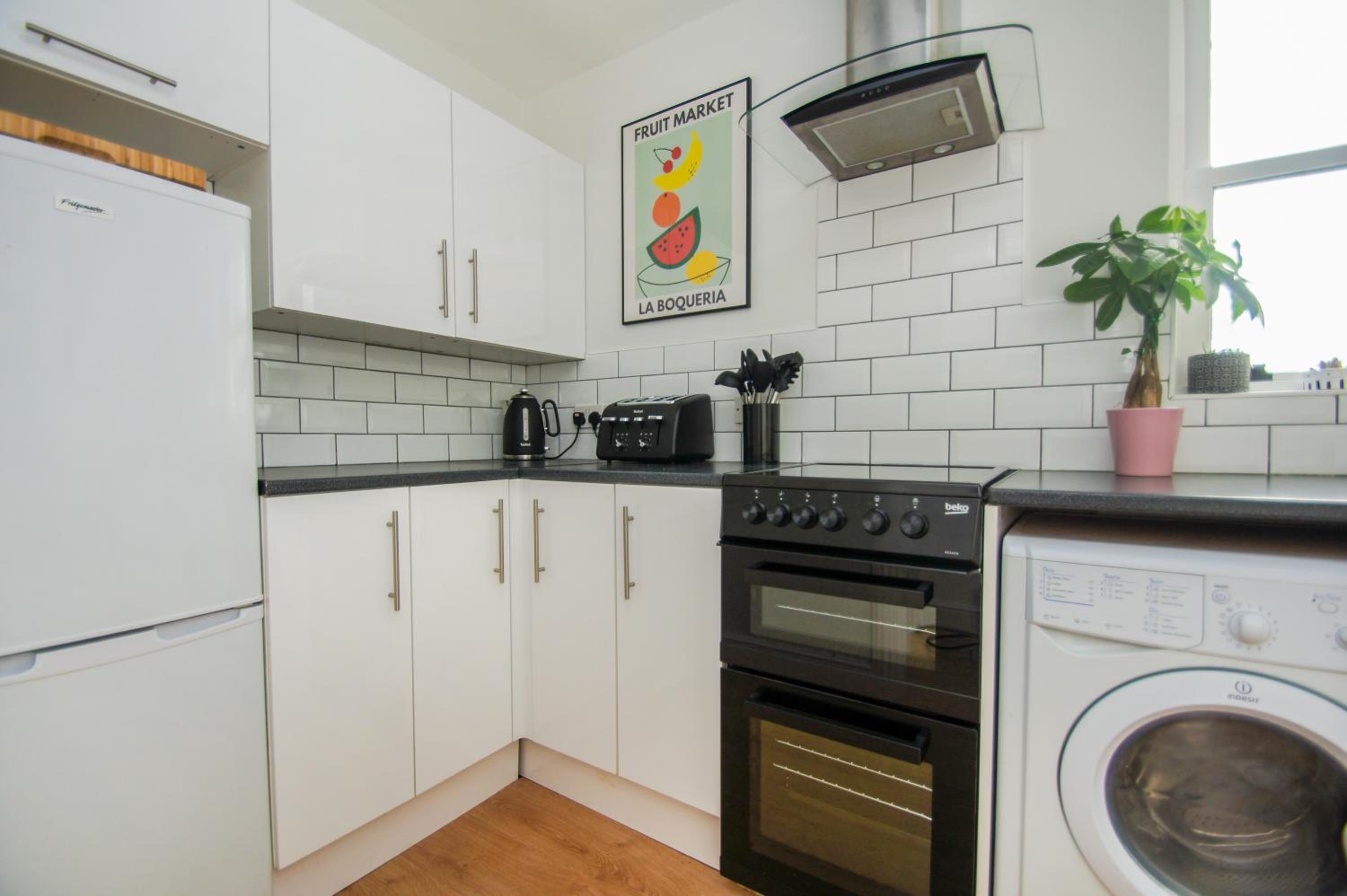 Waterloo Apartment - by Brighton Holiday Lets