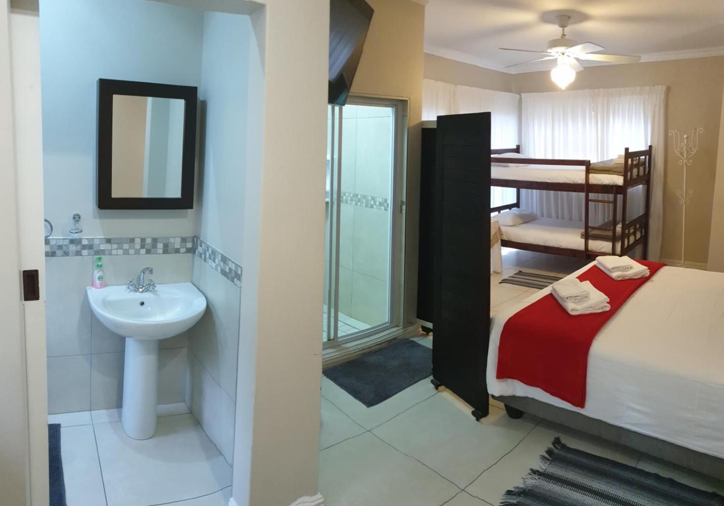 MeTime Guesthouse & Self catering