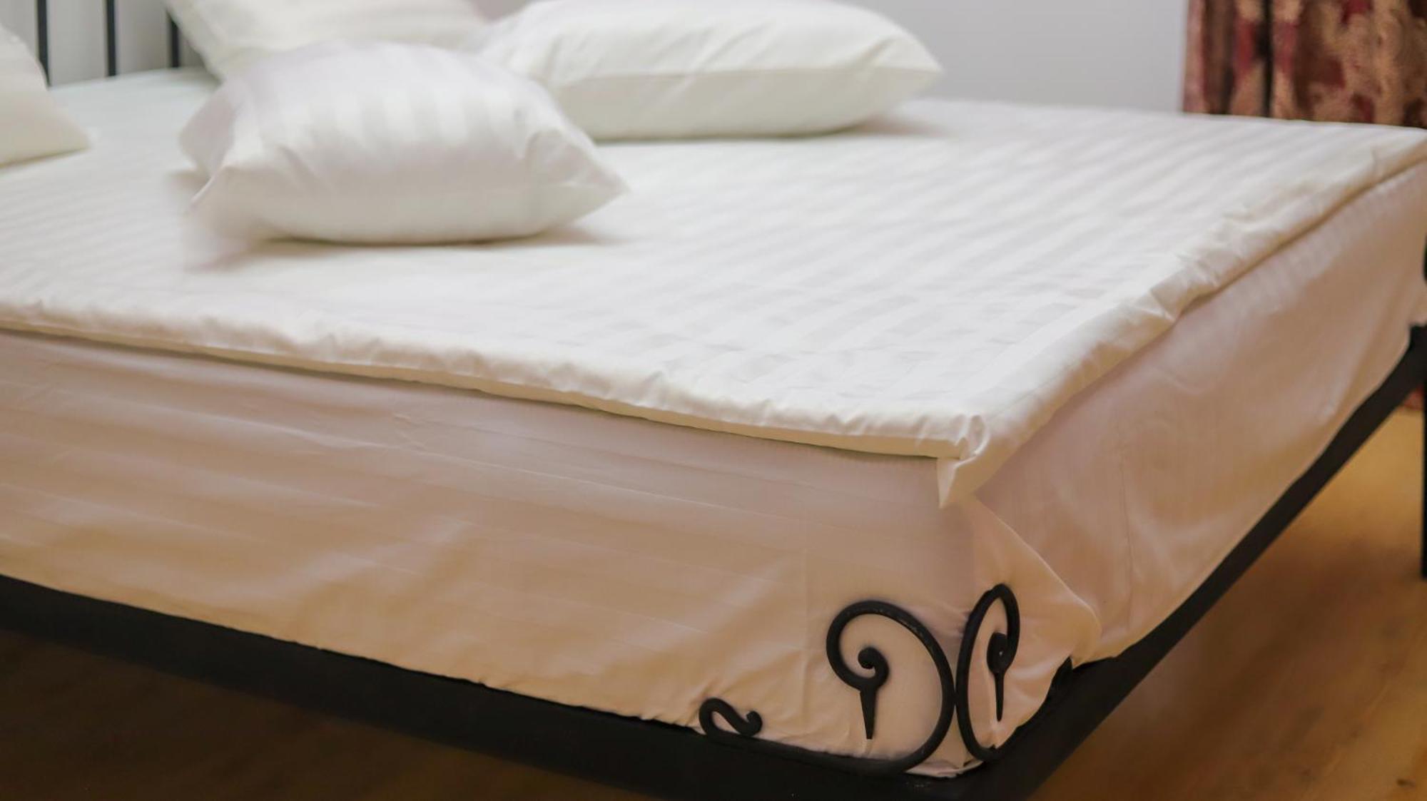 Nur Guest House