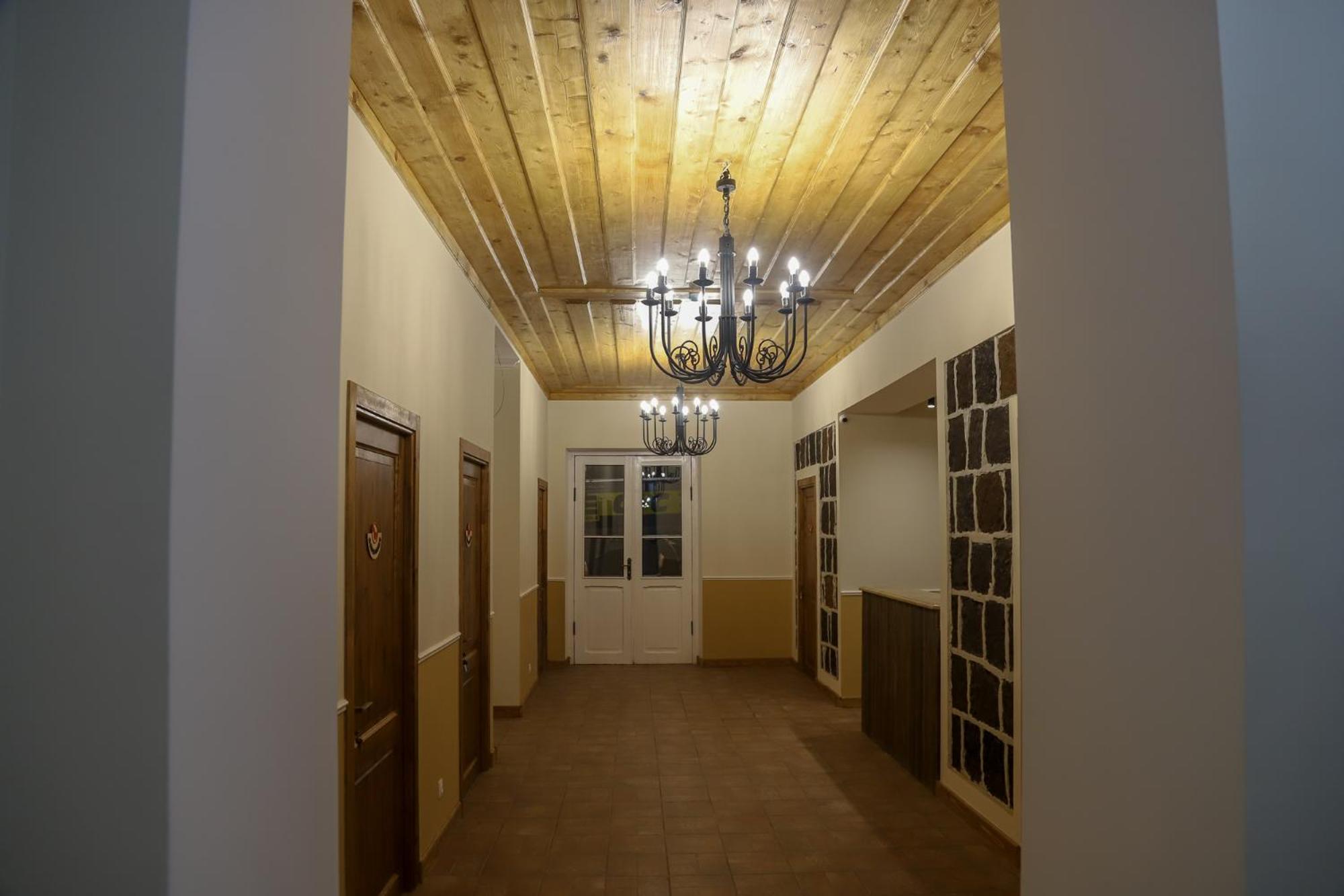 Nur Guest House
