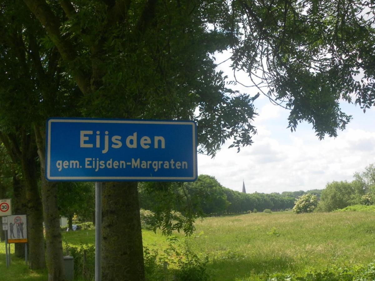Vakantie studio Eijsden view 2