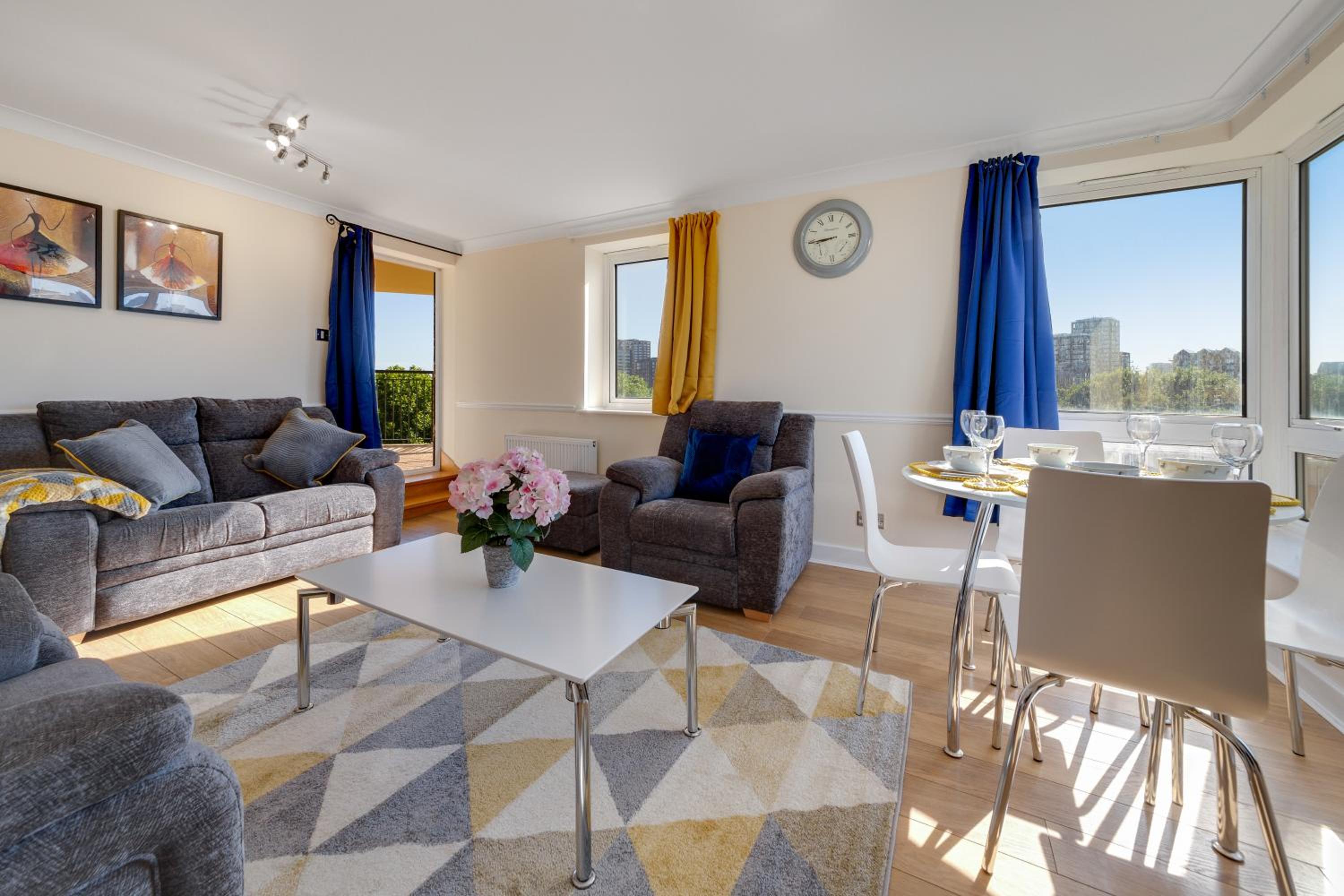 Flourish Apartment - Constant Court - Canary Wharf