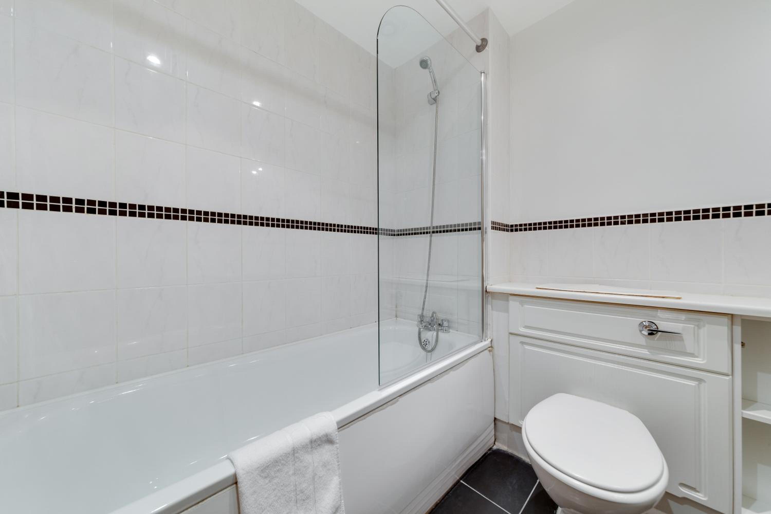 Flourish Apartment - Constant Court - Canary Wharf