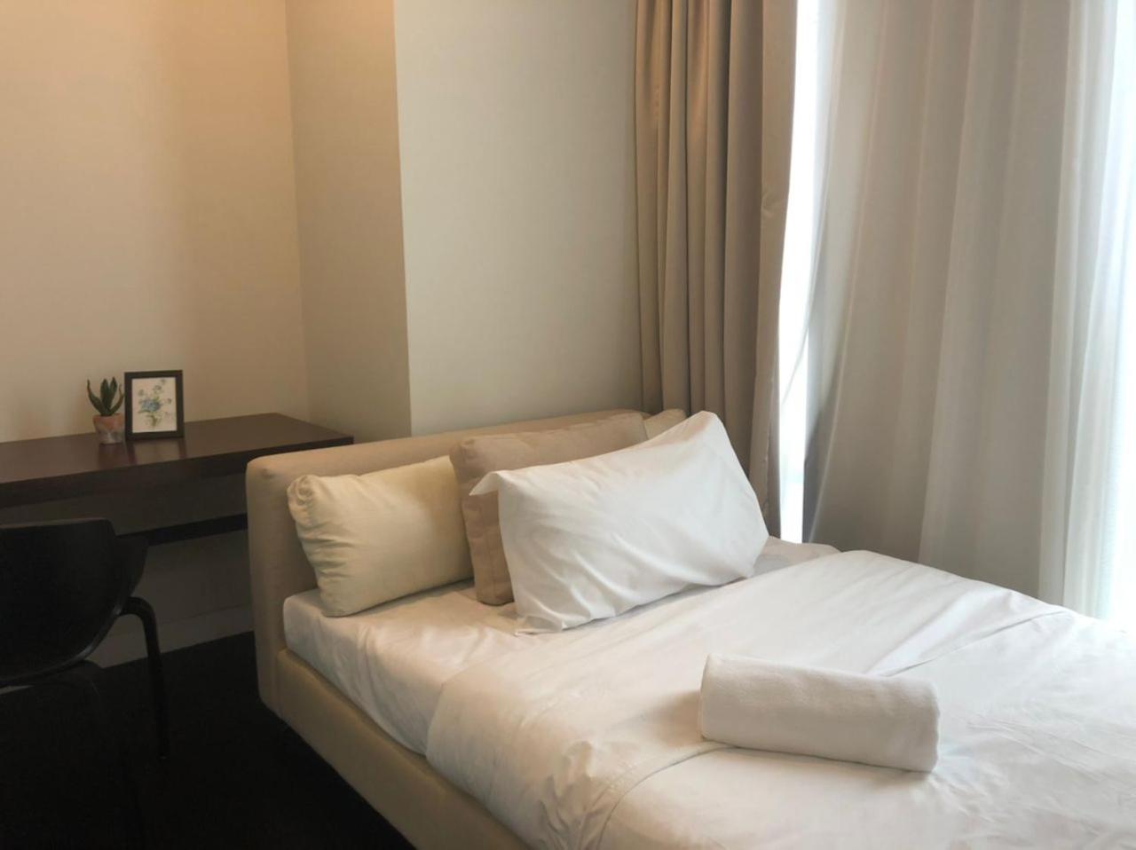 Tropicana The Residences KLCC CozeeStay