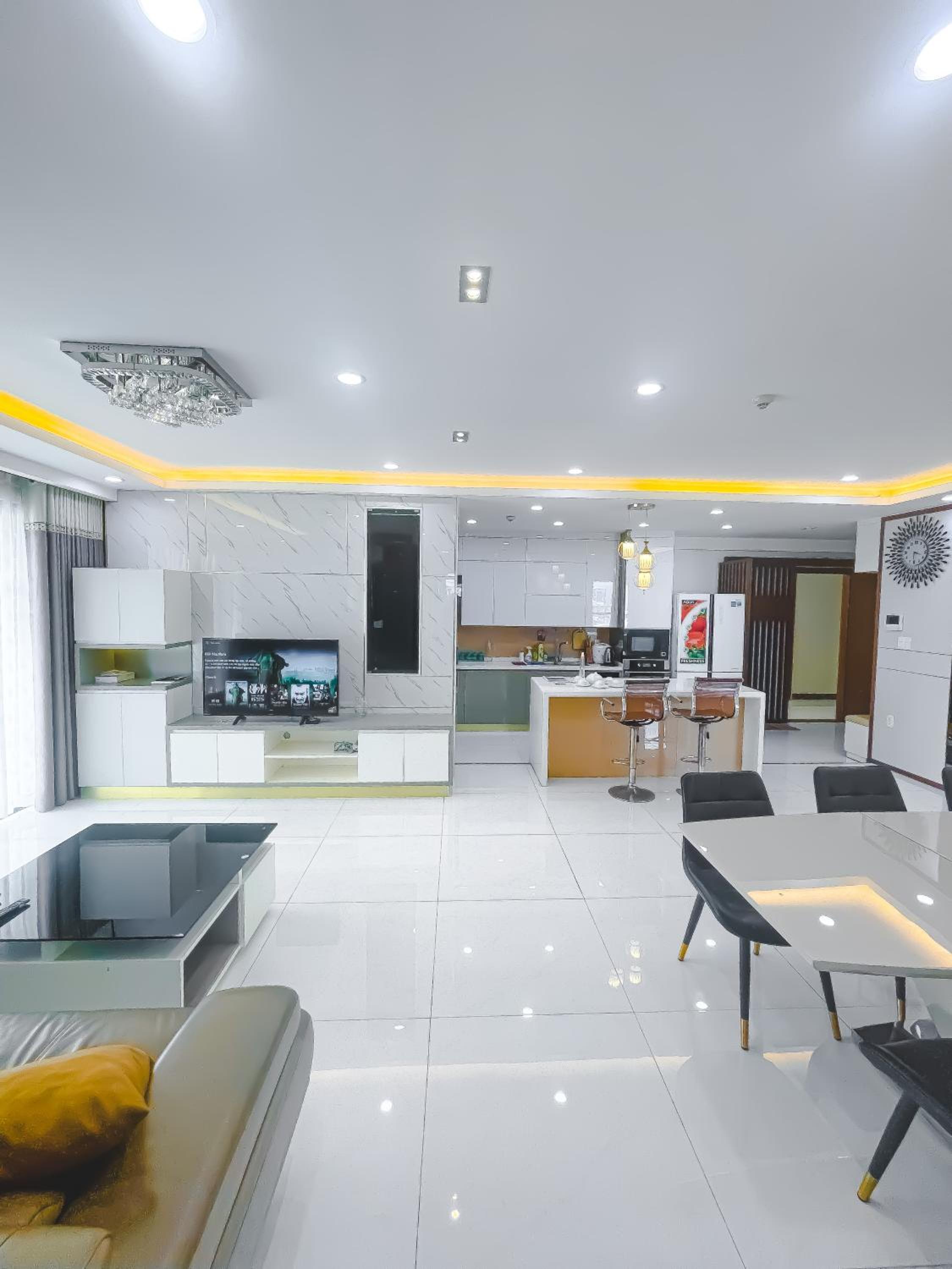 Luxury Gold Apartment 86 -Rooftop Pool Central City