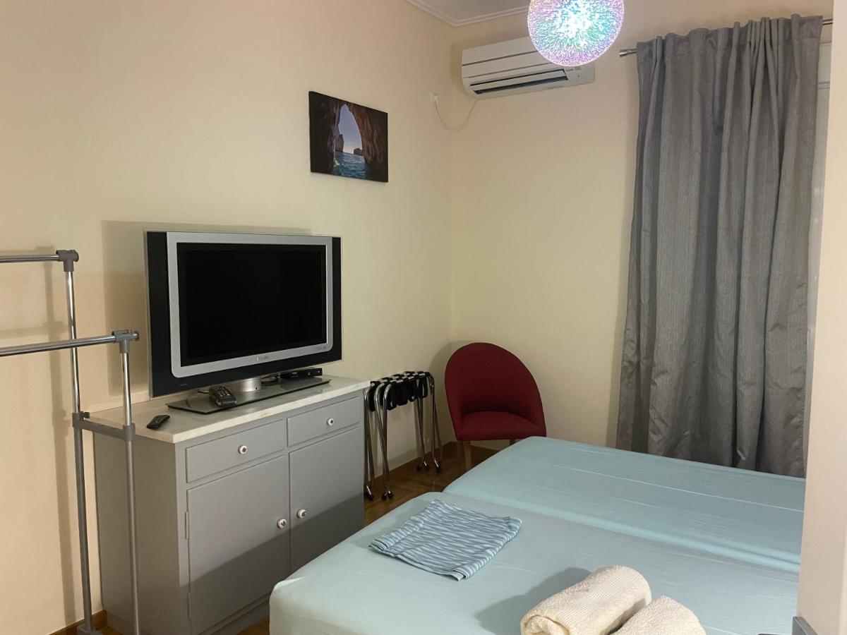Kalamata House - Sunny and Modern Apartment with View! view 5