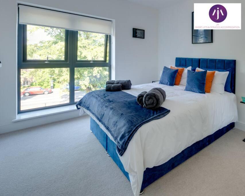 Stevenage Luxury 1Bed Apartment - Sleeps 4-WIFI-Free Parking- By JM Short Lets & Serviced Accommodation view 3